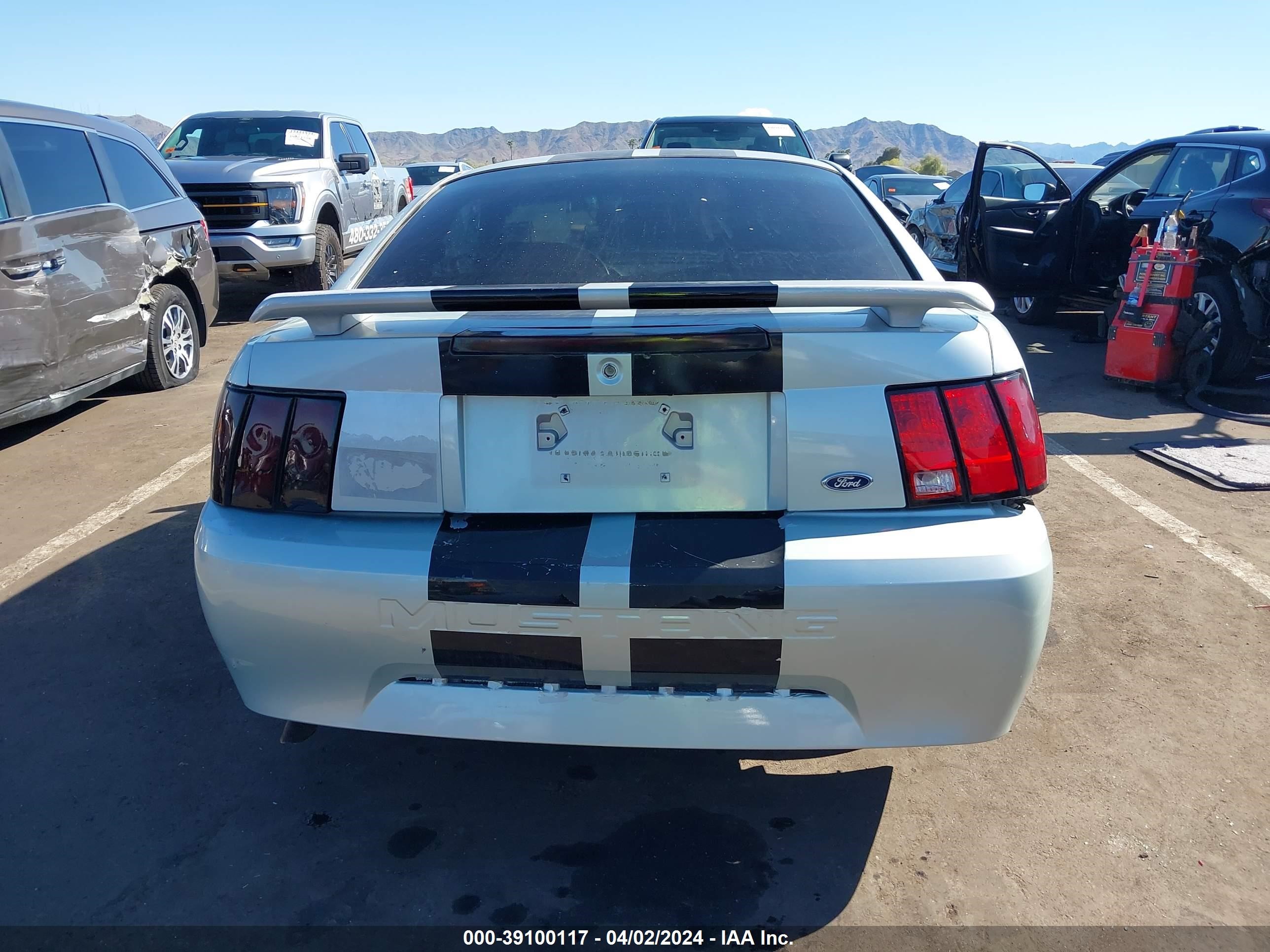 Photo 15 VIN: 1FAFP40452F240330 - FORD MUSTANG 