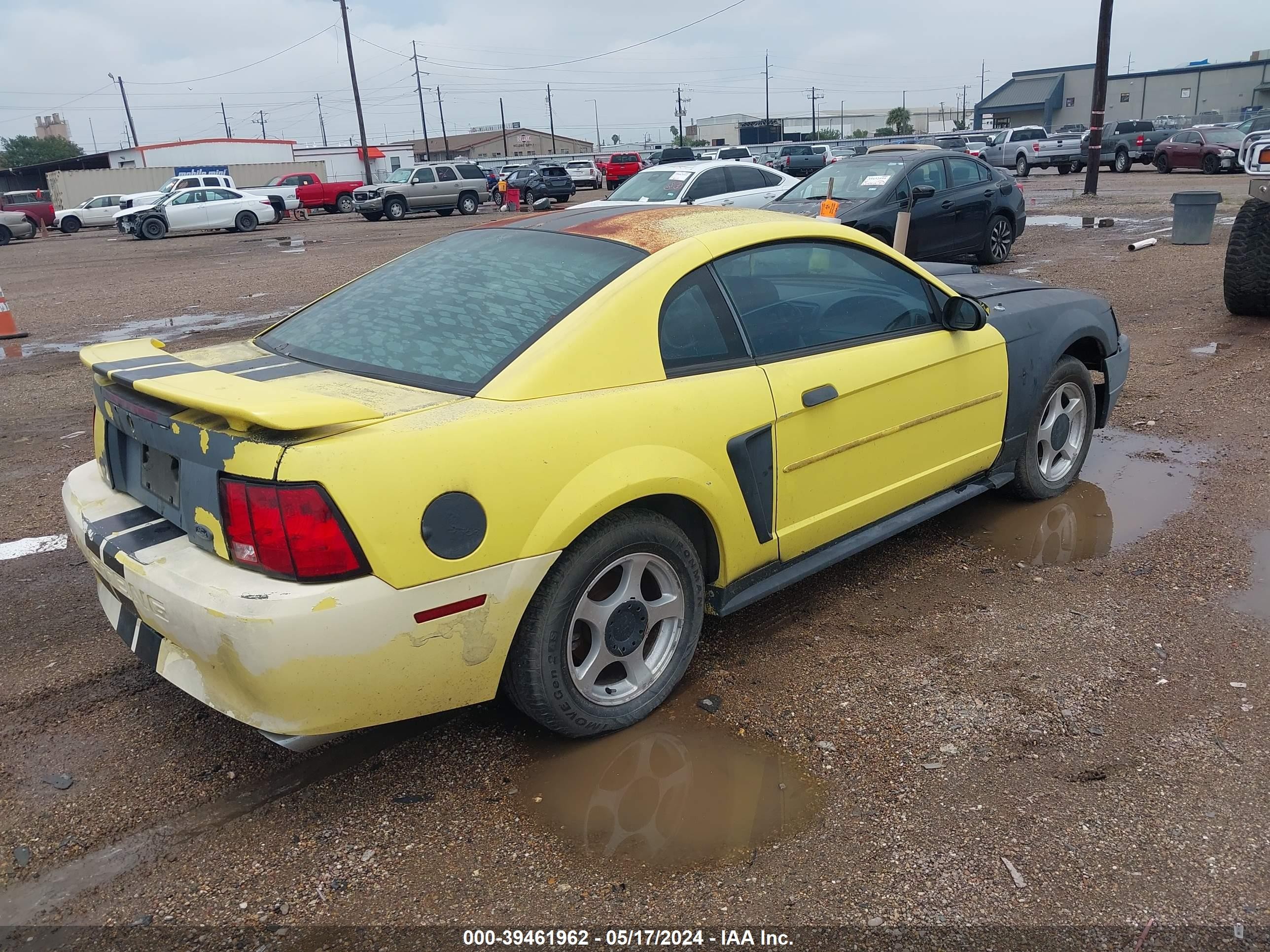 Photo 3 VIN: 1FAFP40453F411062 - FORD MUSTANG 