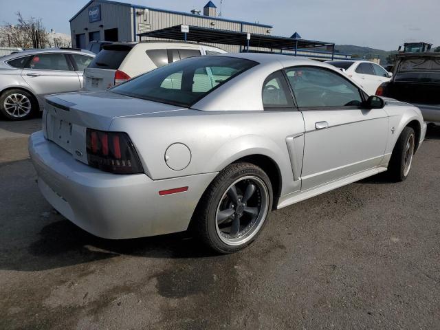 Photo 2 VIN: 1FAFP4045YF199528 - FORD MUSTANG 