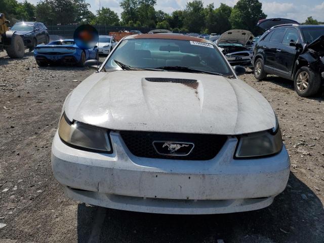 Photo 4 VIN: 1FAFP4047YF308121 - FORD MUSTANG 