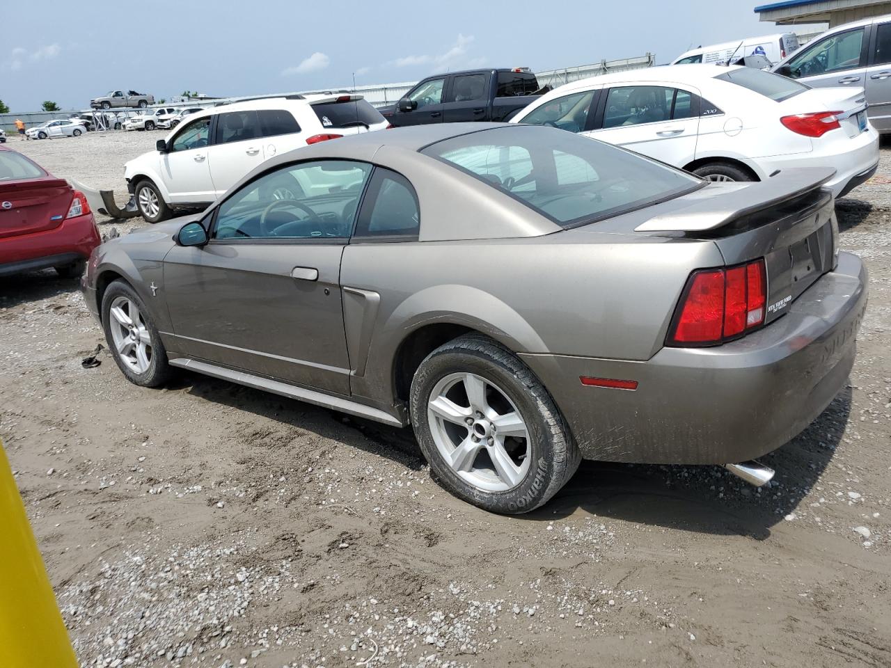 Photo 1 VIN: 1FAFP40481F256150 - FORD MUSTANG 