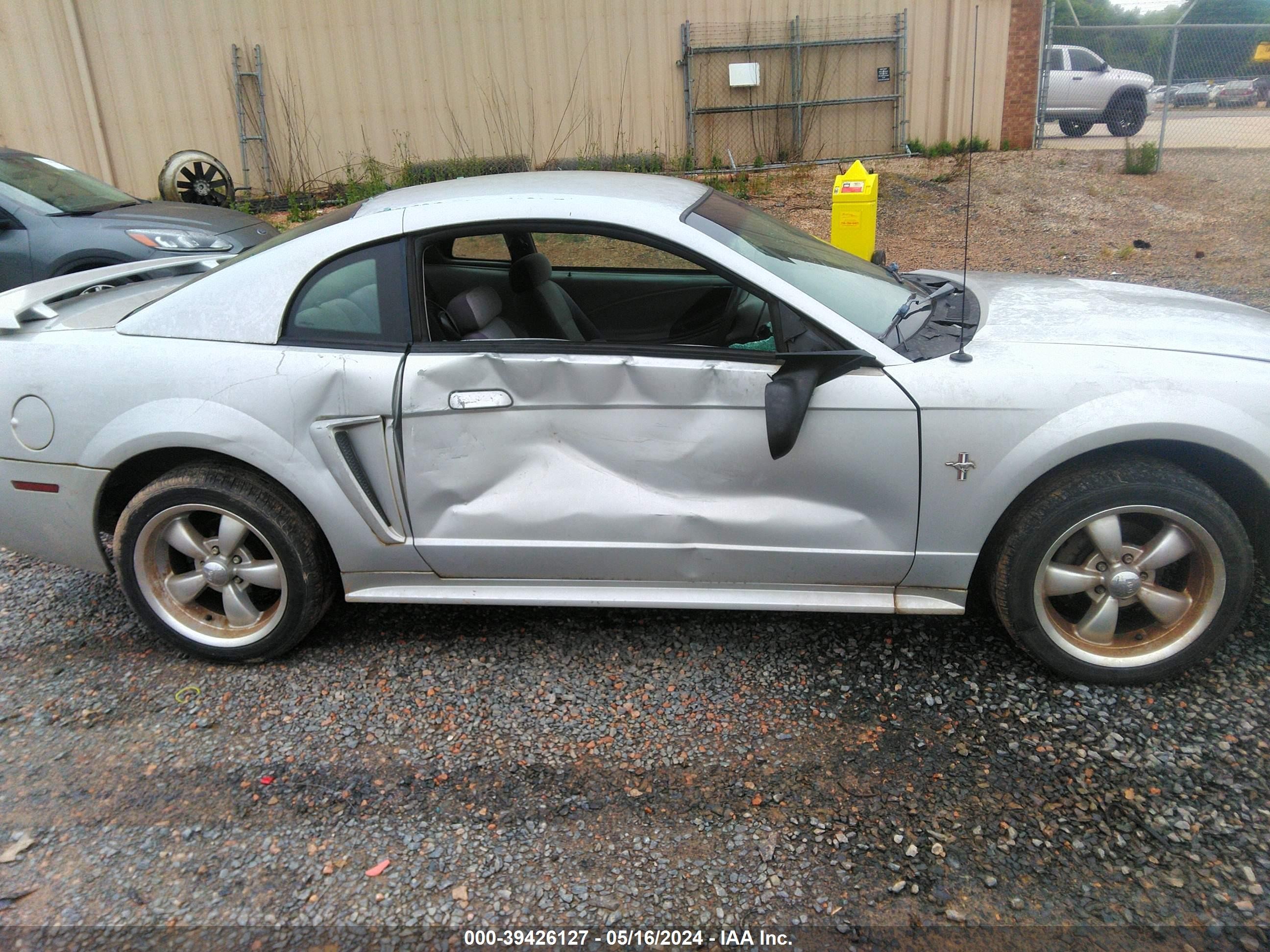 Photo 12 VIN: 1FAFP40482F132378 - FORD MUSTANG 