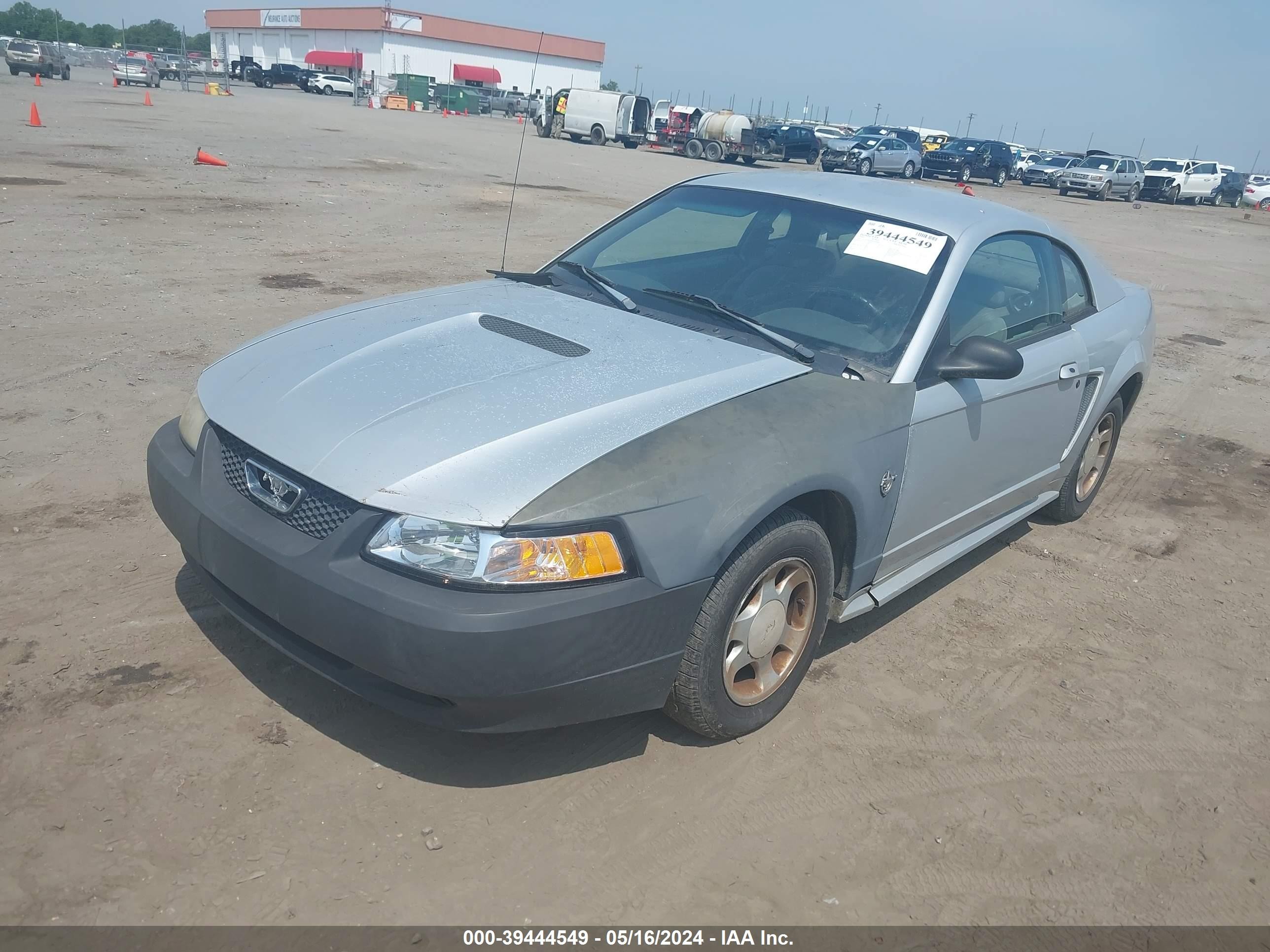 Photo 1 VIN: 1FAFP4049XF140898 - FORD MUSTANG 