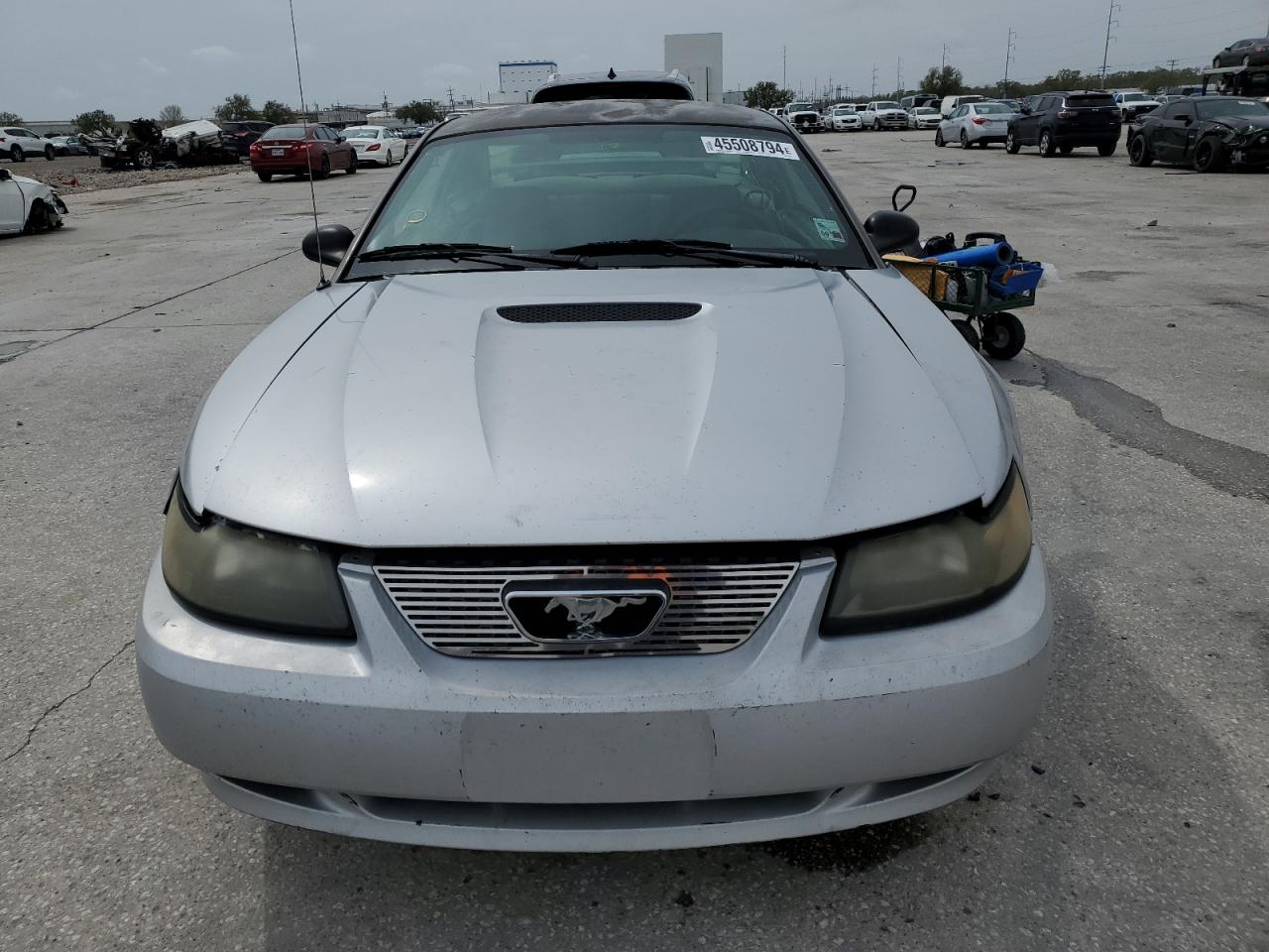 Photo 4 VIN: 1FAFP404X3F384389 - FORD MUSTANG 