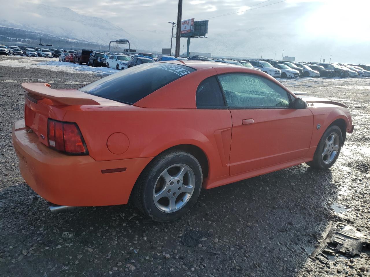 Photo 2 VIN: 1FAFP404X4F106447 - FORD MUSTANG 