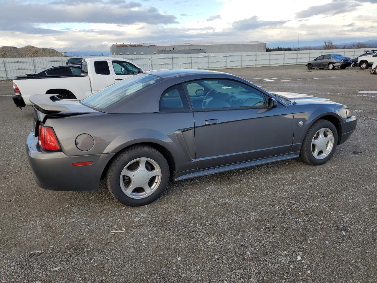 Photo 2 VIN: 1FAFP40664F161608 - FORD MUSTANG 