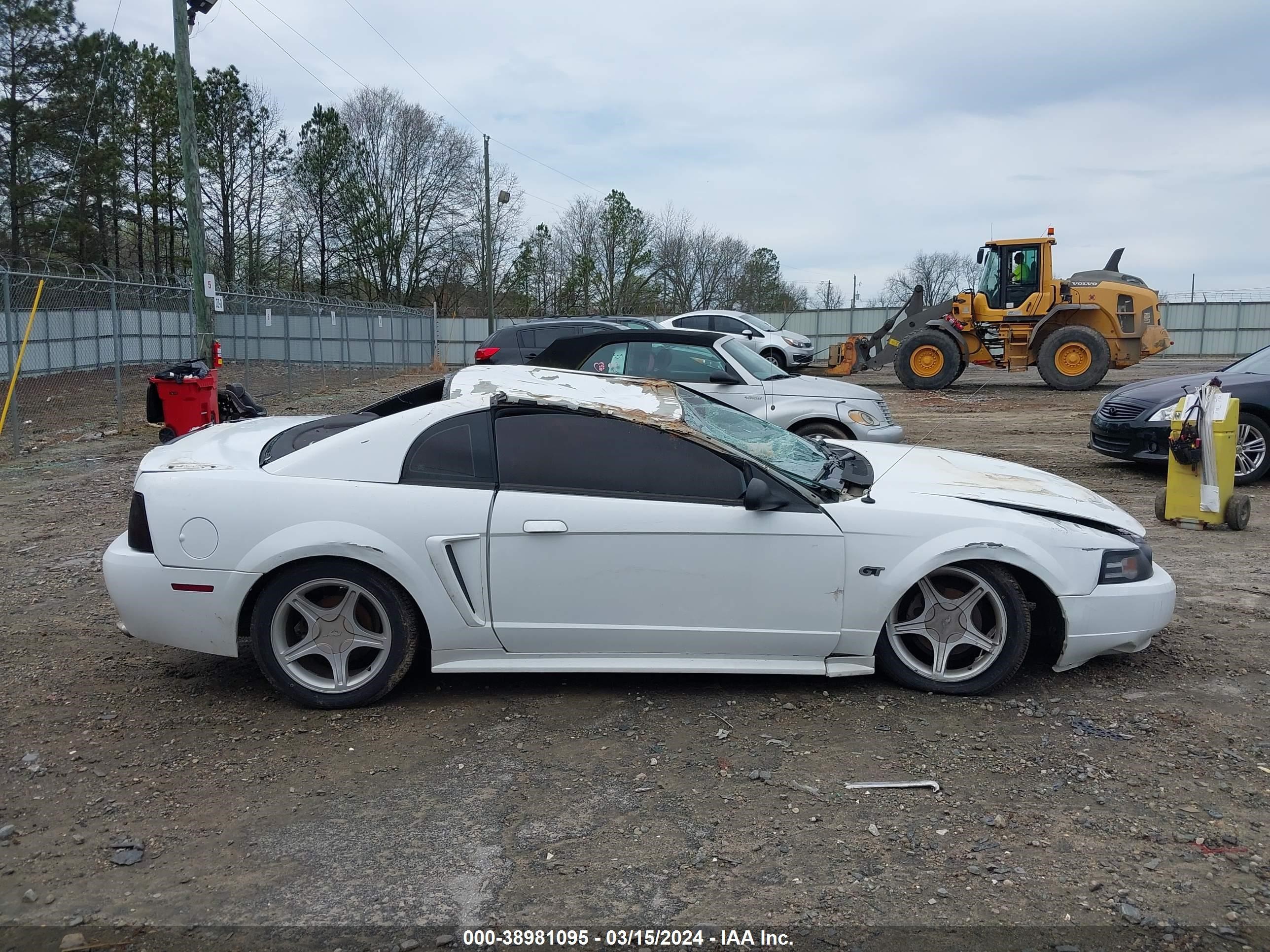 Photo 11 VIN: 1FAFP42X5YF218926 - FORD MUSTANG 