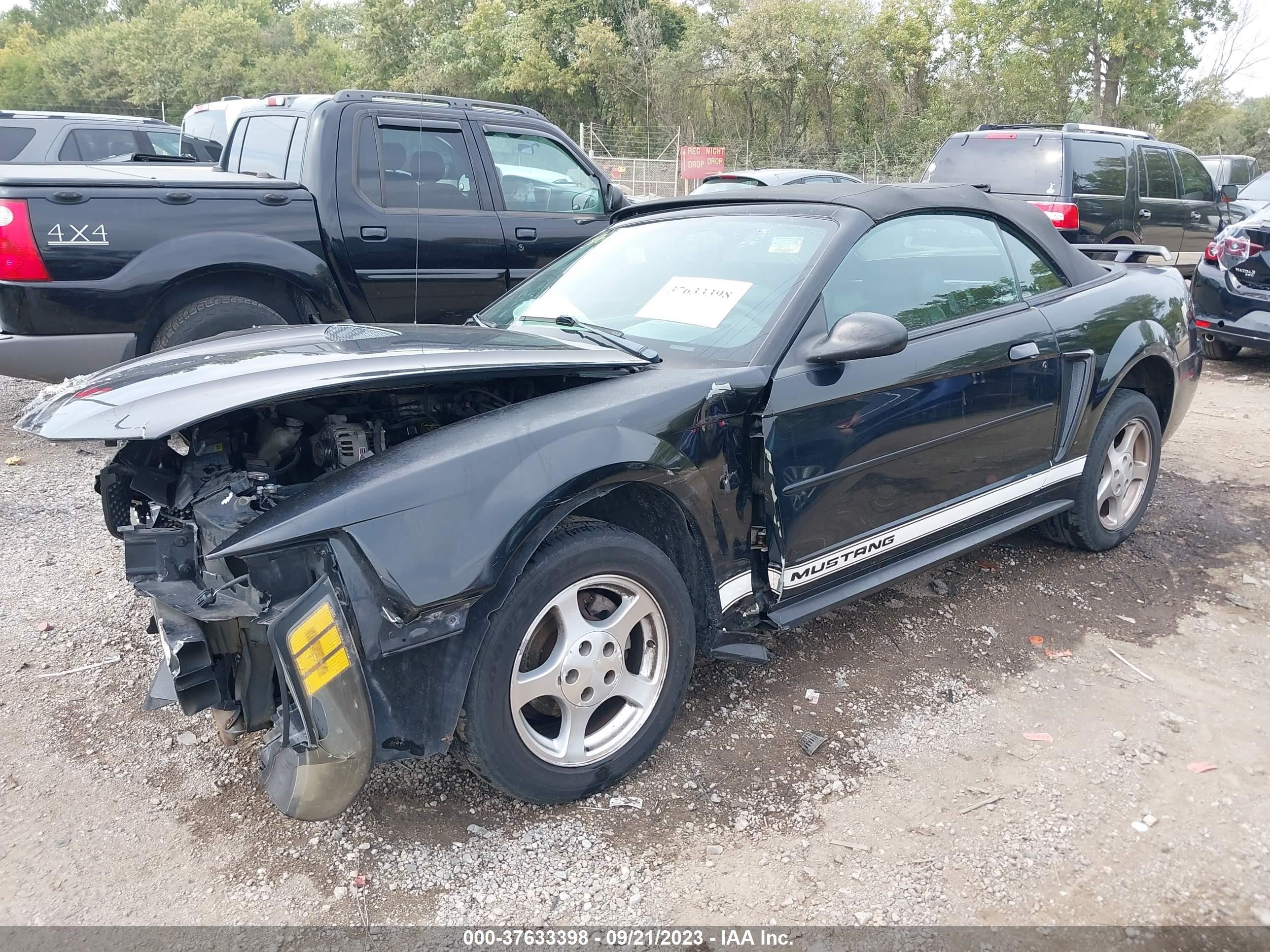 Photo 1 VIN: 1FAFP44402F198398 - FORD MUSTANG 