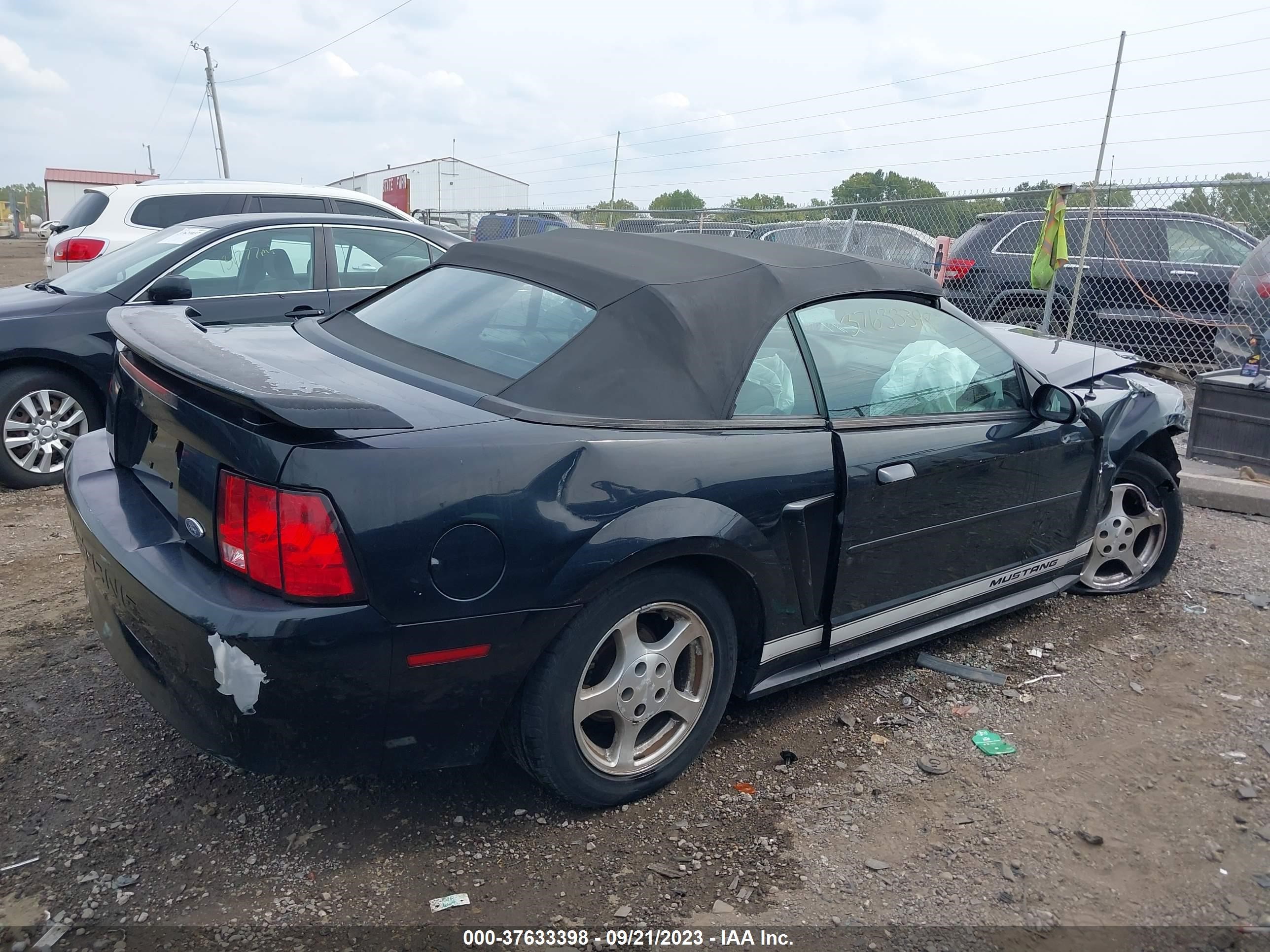 Photo 12 VIN: 1FAFP44402F198398 - FORD MUSTANG 