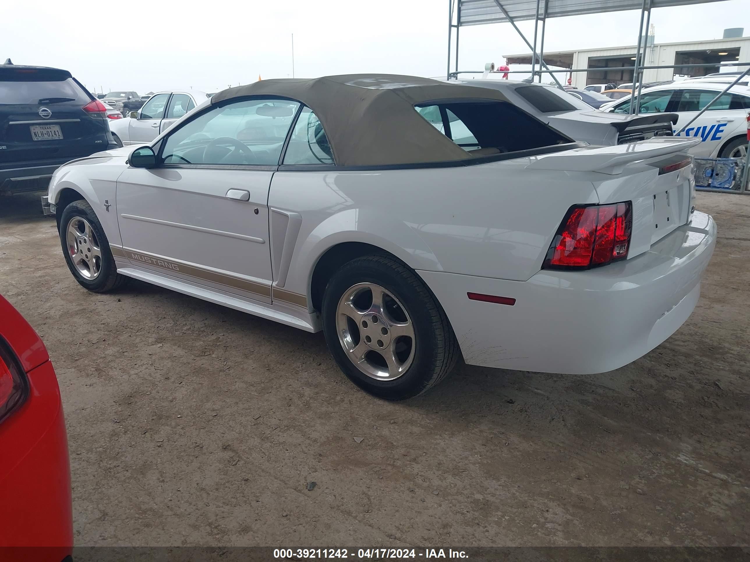 Photo 2 VIN: 1FAFP44442F112073 - FORD MUSTANG 