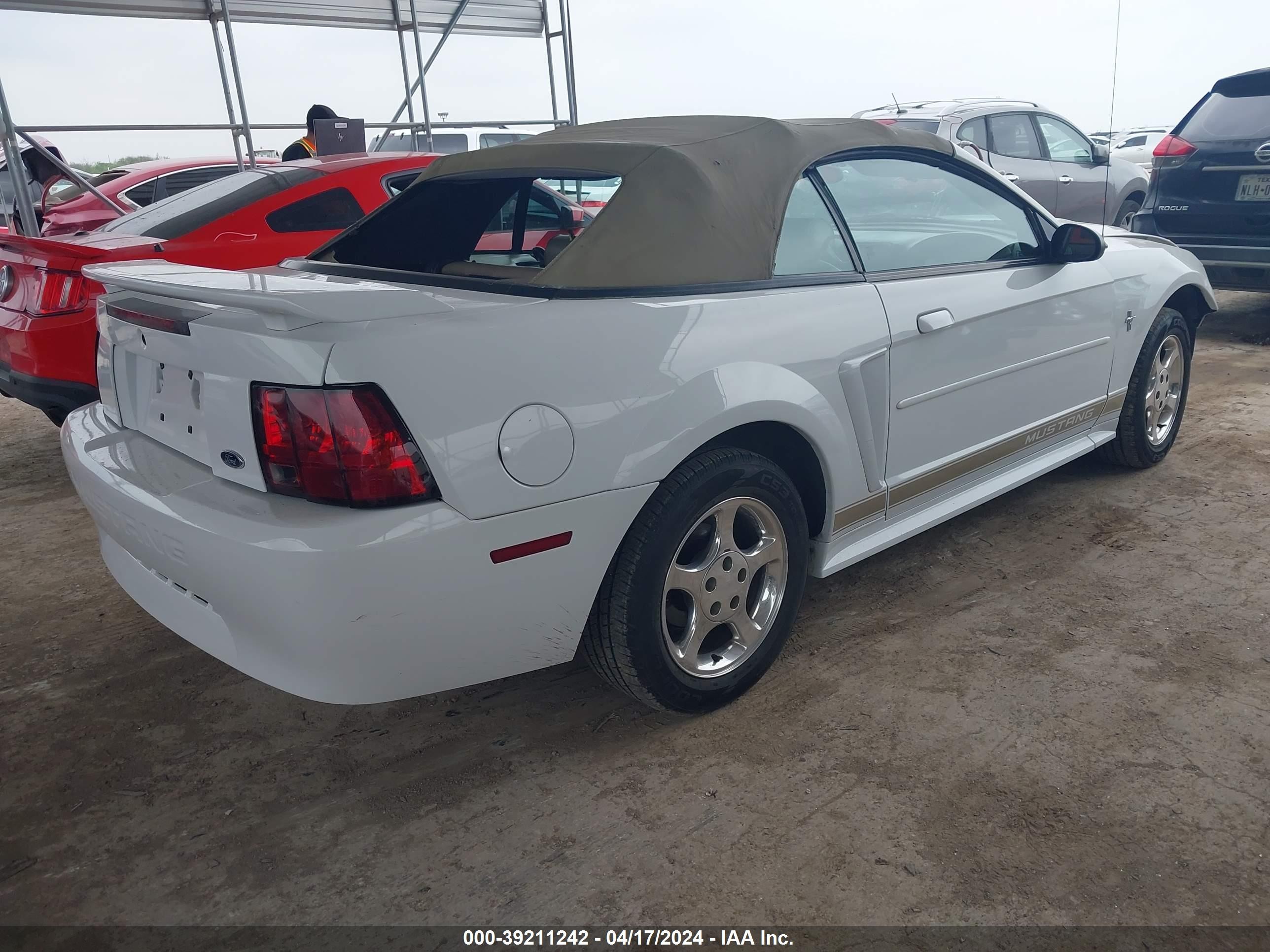 Photo 3 VIN: 1FAFP44442F112073 - FORD MUSTANG 