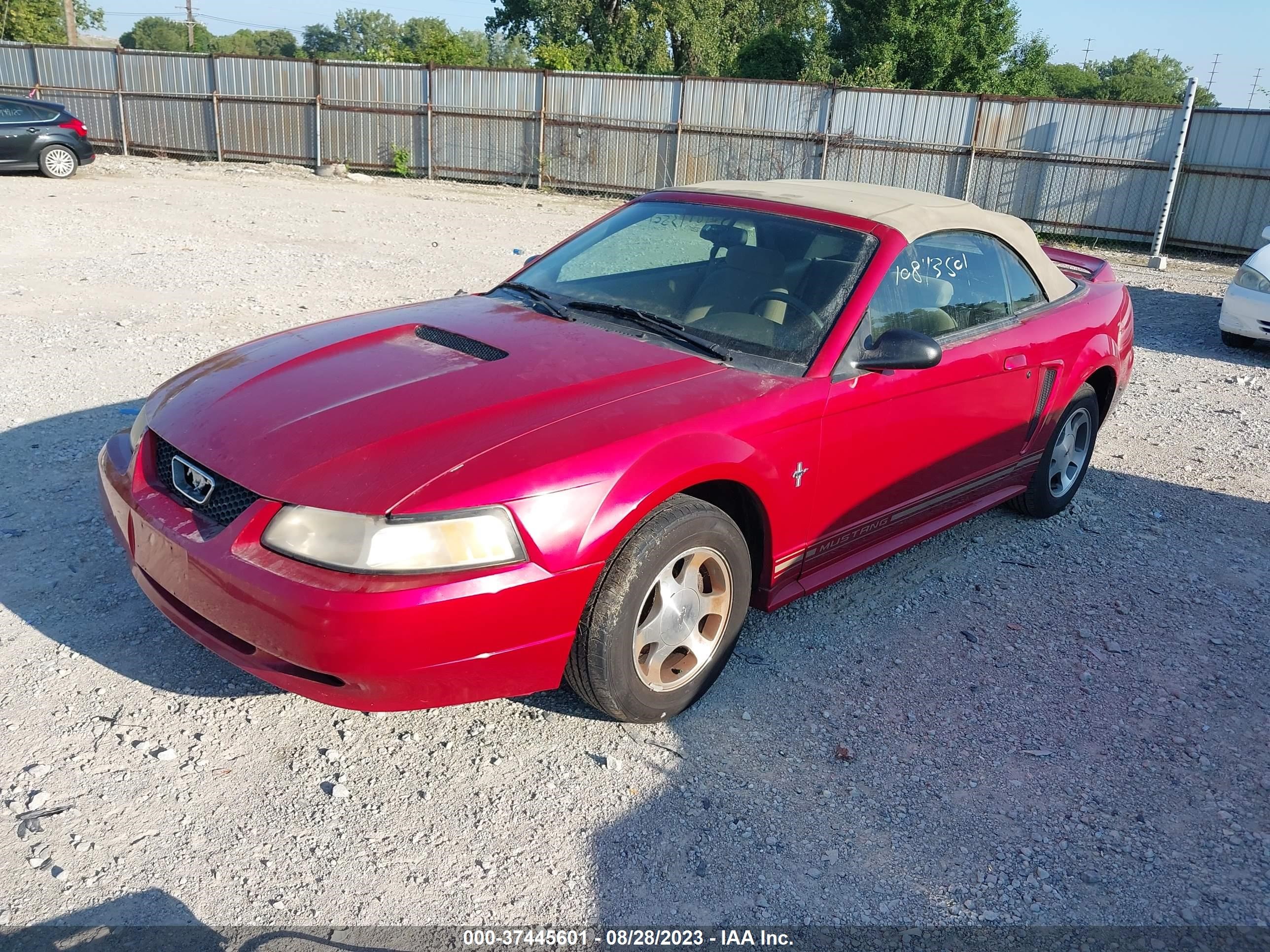 Photo 1 VIN: 1FAFP4445YF181802 - FORD MUSTANG 