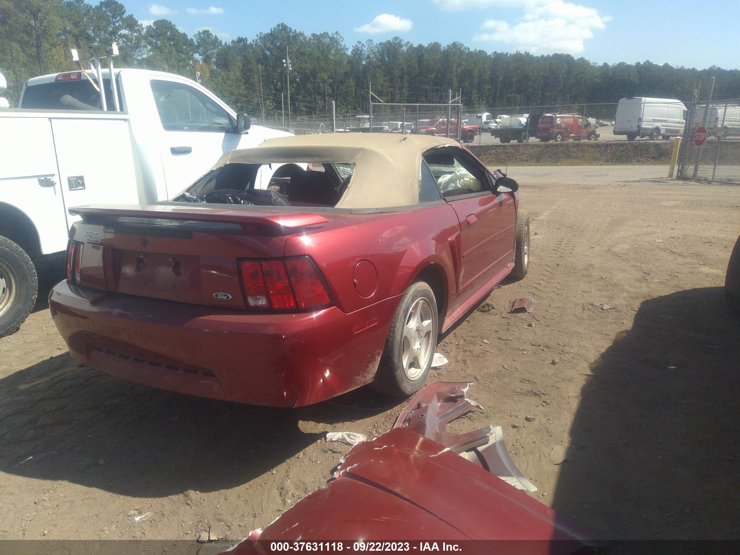 Photo 3 VIN: 1FAFP44463F387011 - FORD MUSTANG 