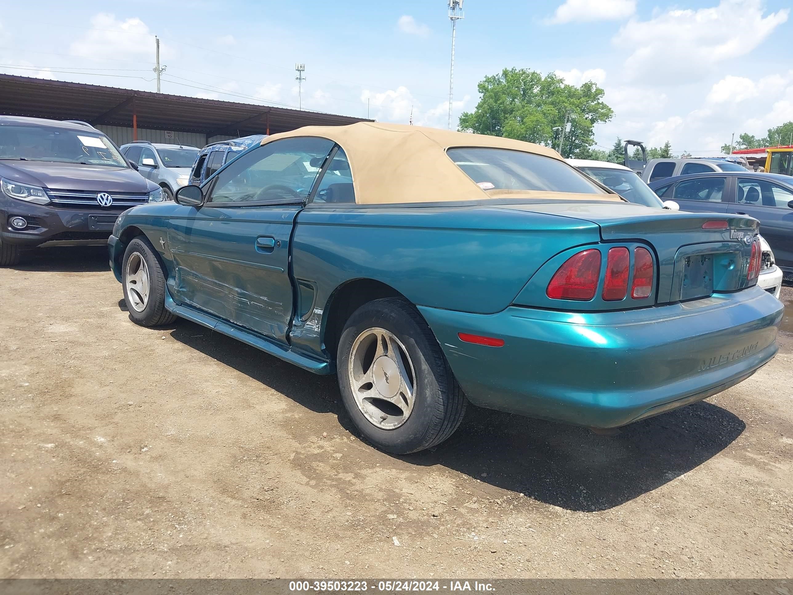 Photo 2 VIN: 1FAFP4446WF180879 - FORD MUSTANG 