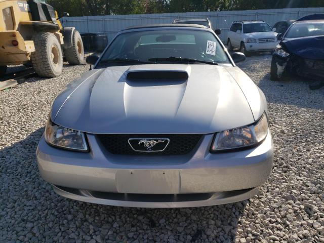 Photo 4 VIN: 1FAFP45X3YF253895 - FORD MUSTANG 