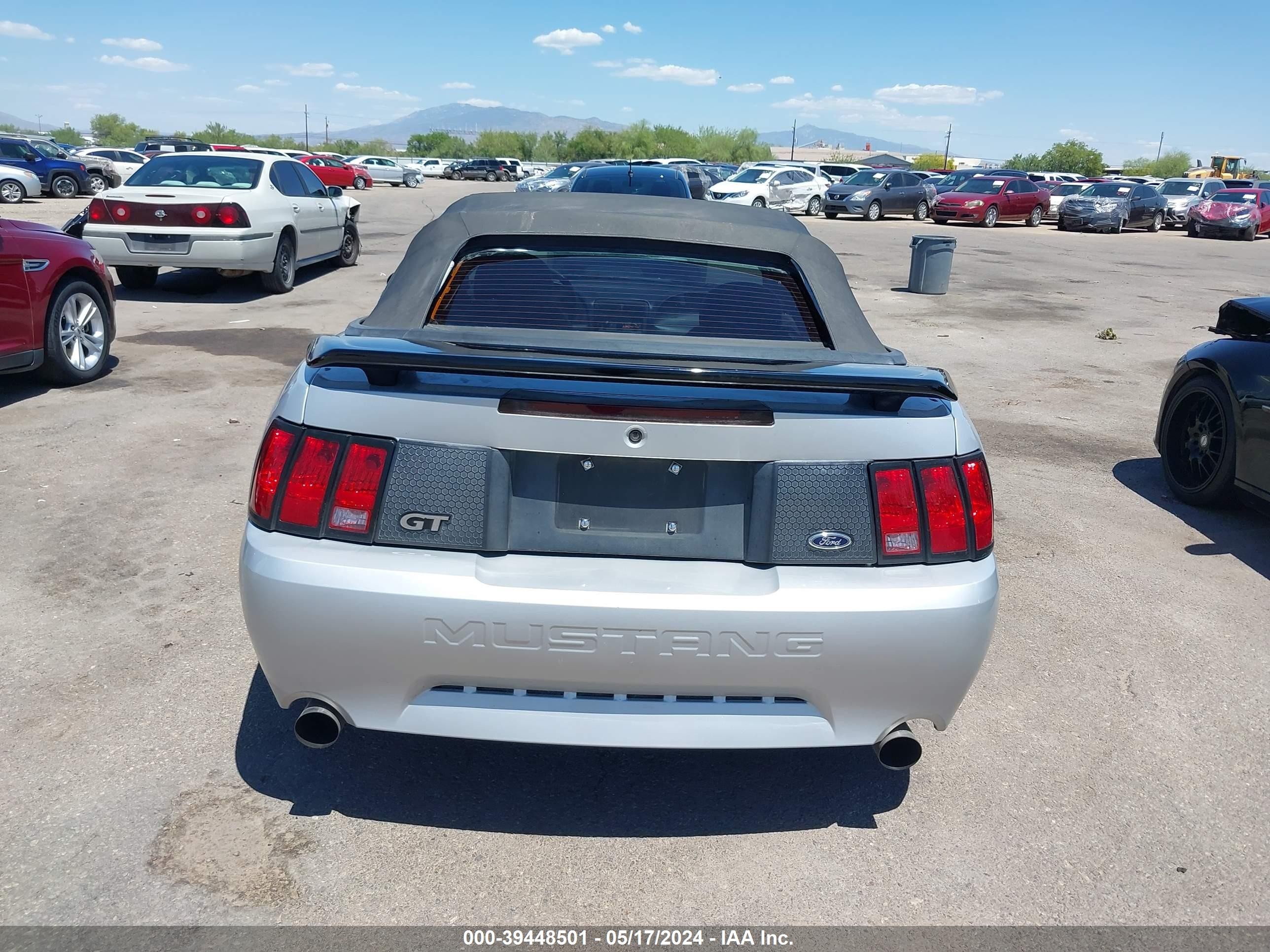 Photo 15 VIN: 1FAFP45X4YF108025 - FORD MUSTANG 