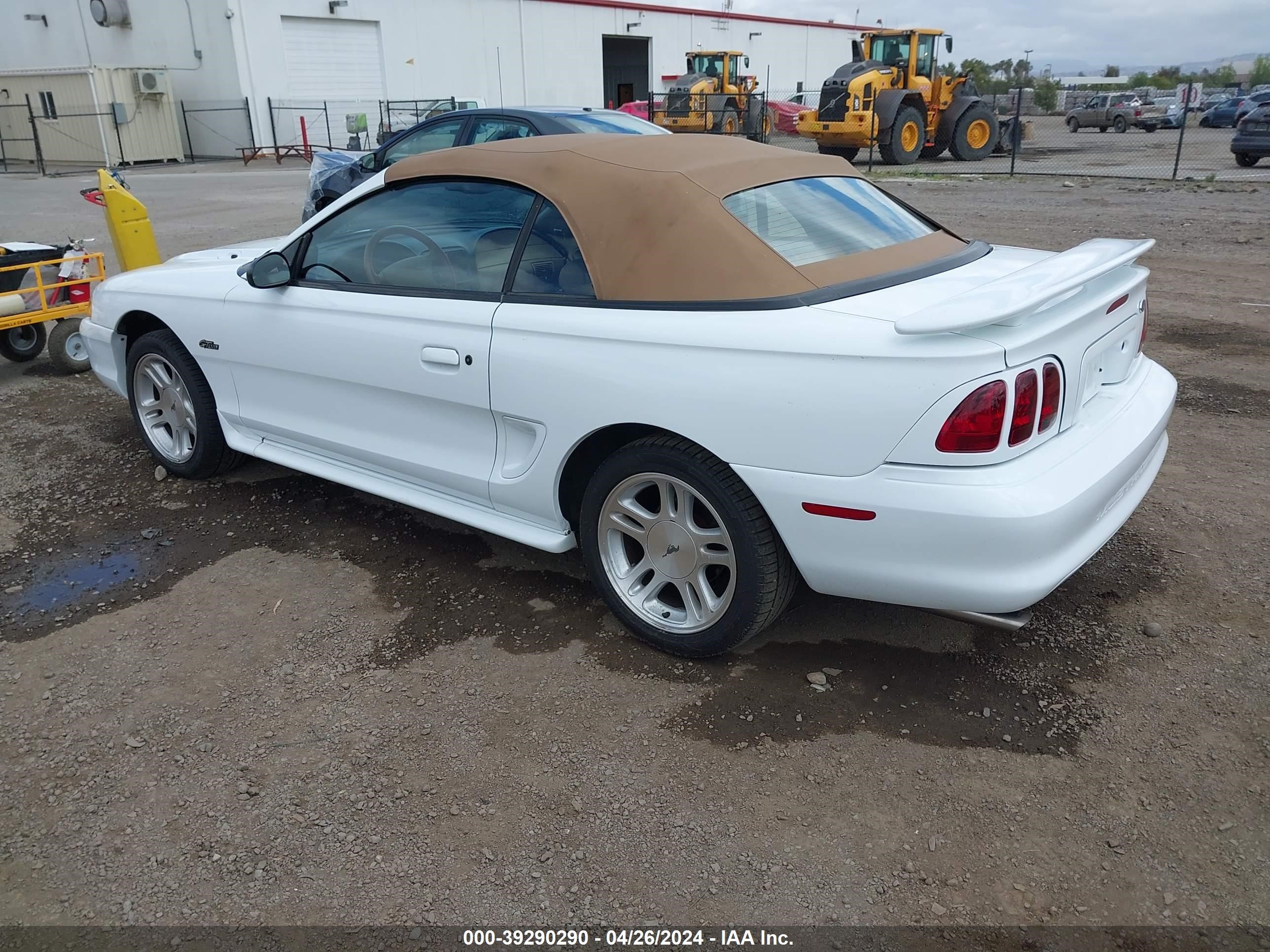 Photo 2 VIN: 1FAFP45X6WF159524 - FORD MUSTANG 