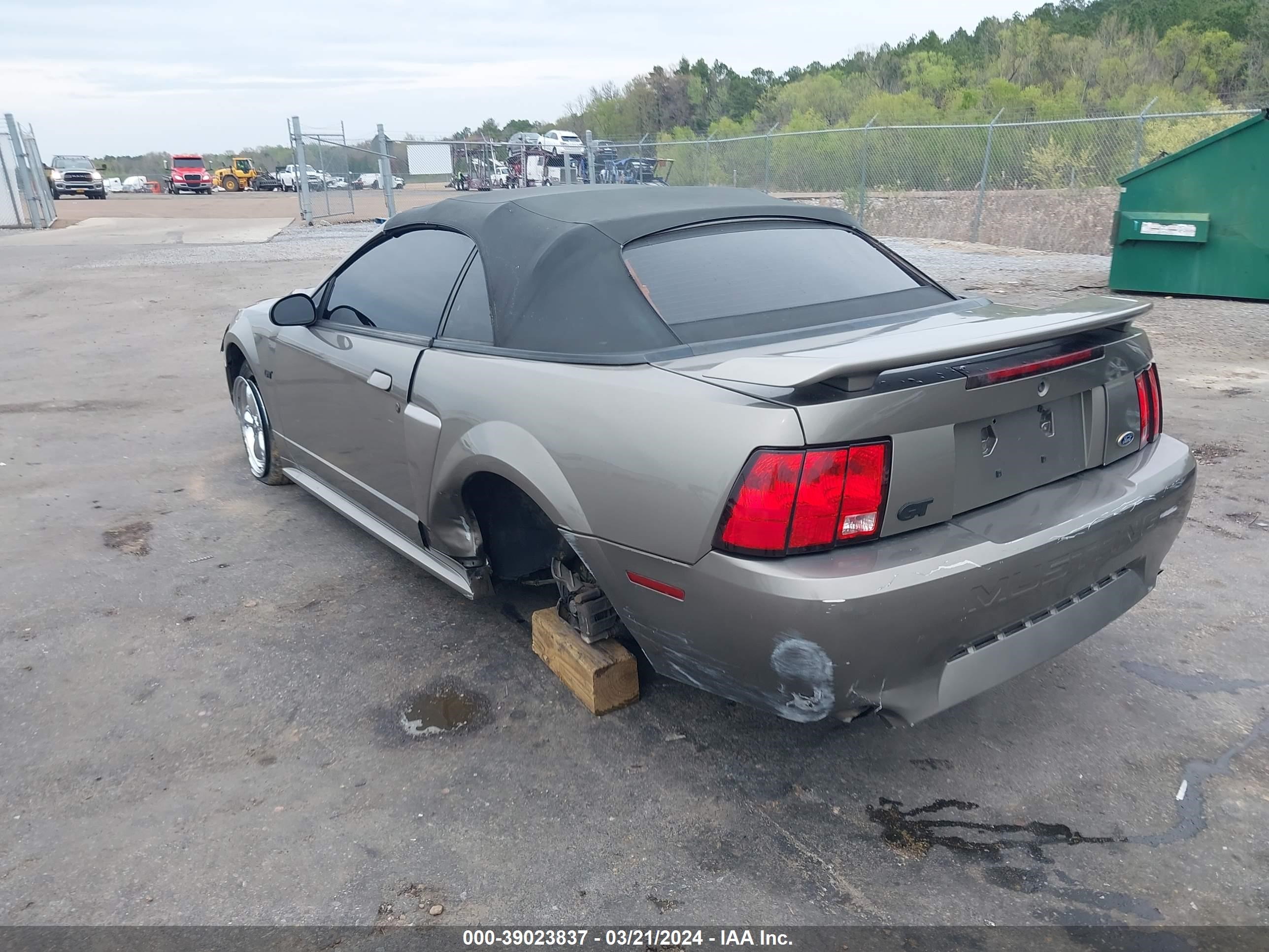 Photo 2 VIN: 1FAFP45X72F209583 - FORD MUSTANG 