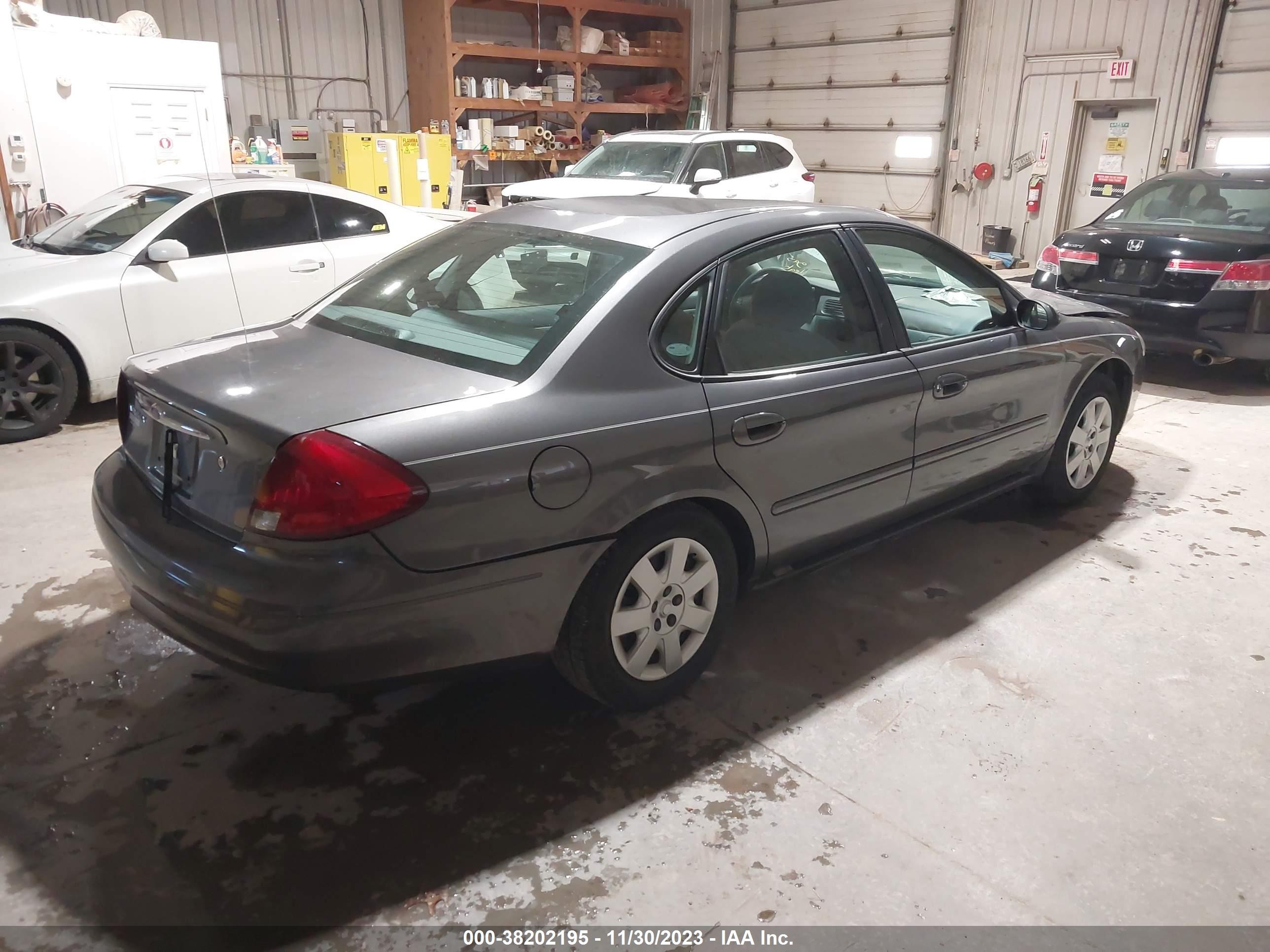 Photo 3 VIN: 1FAFP52U73G114534 - FORD TAURUS 