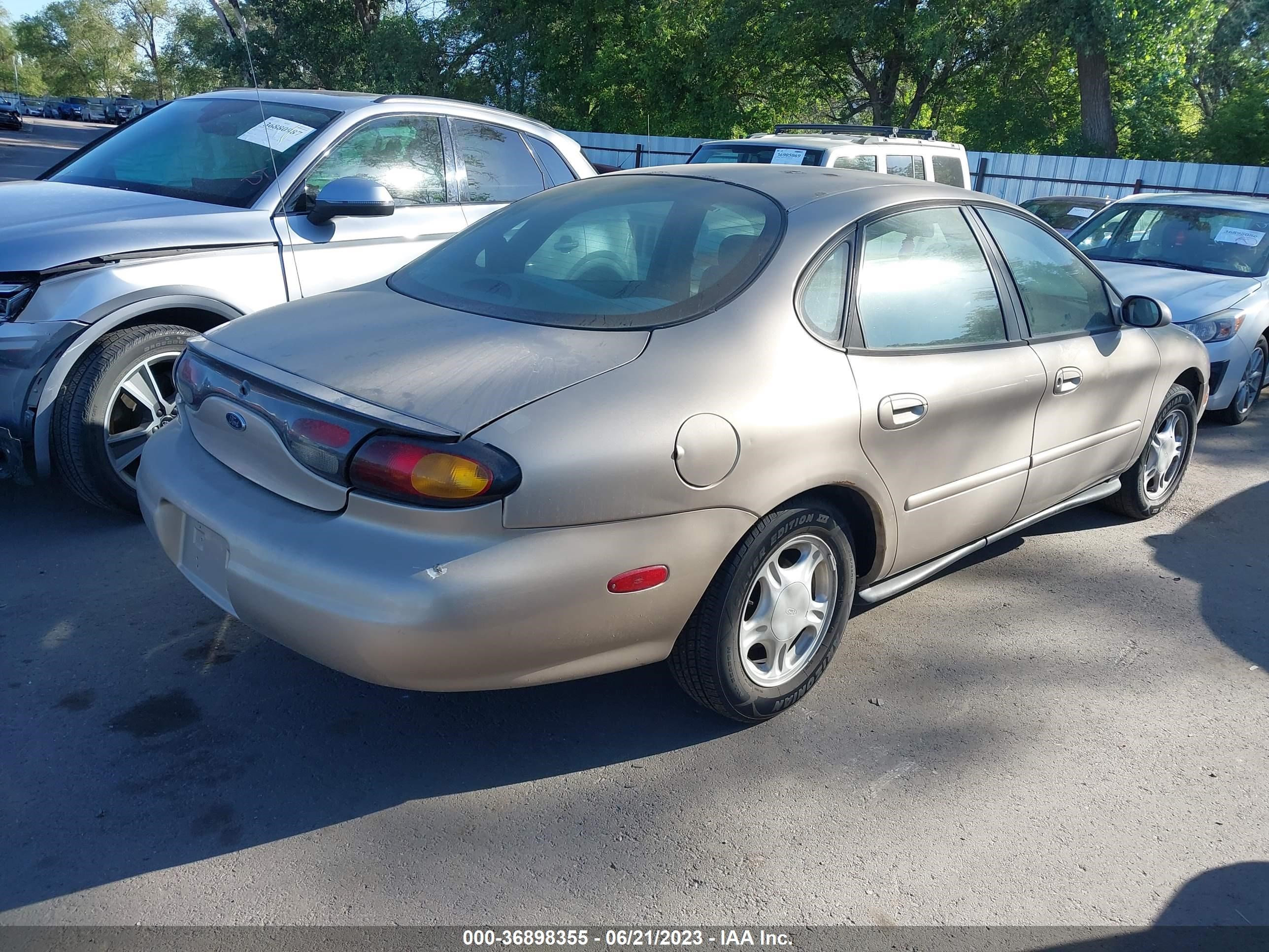 Photo 3 VIN: 1FAFP52U8WG242009 - FORD TAURUS 