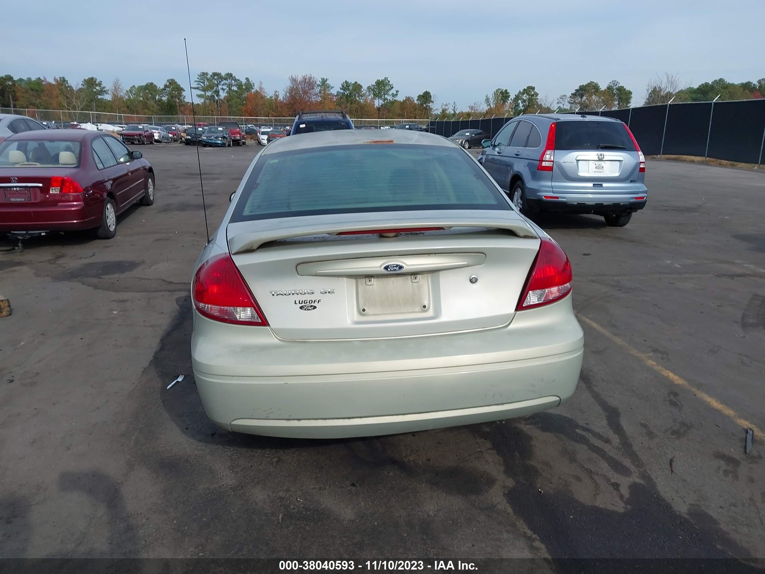 Photo 15 VIN: 1FAFP53215A133454 - FORD TAURUS 