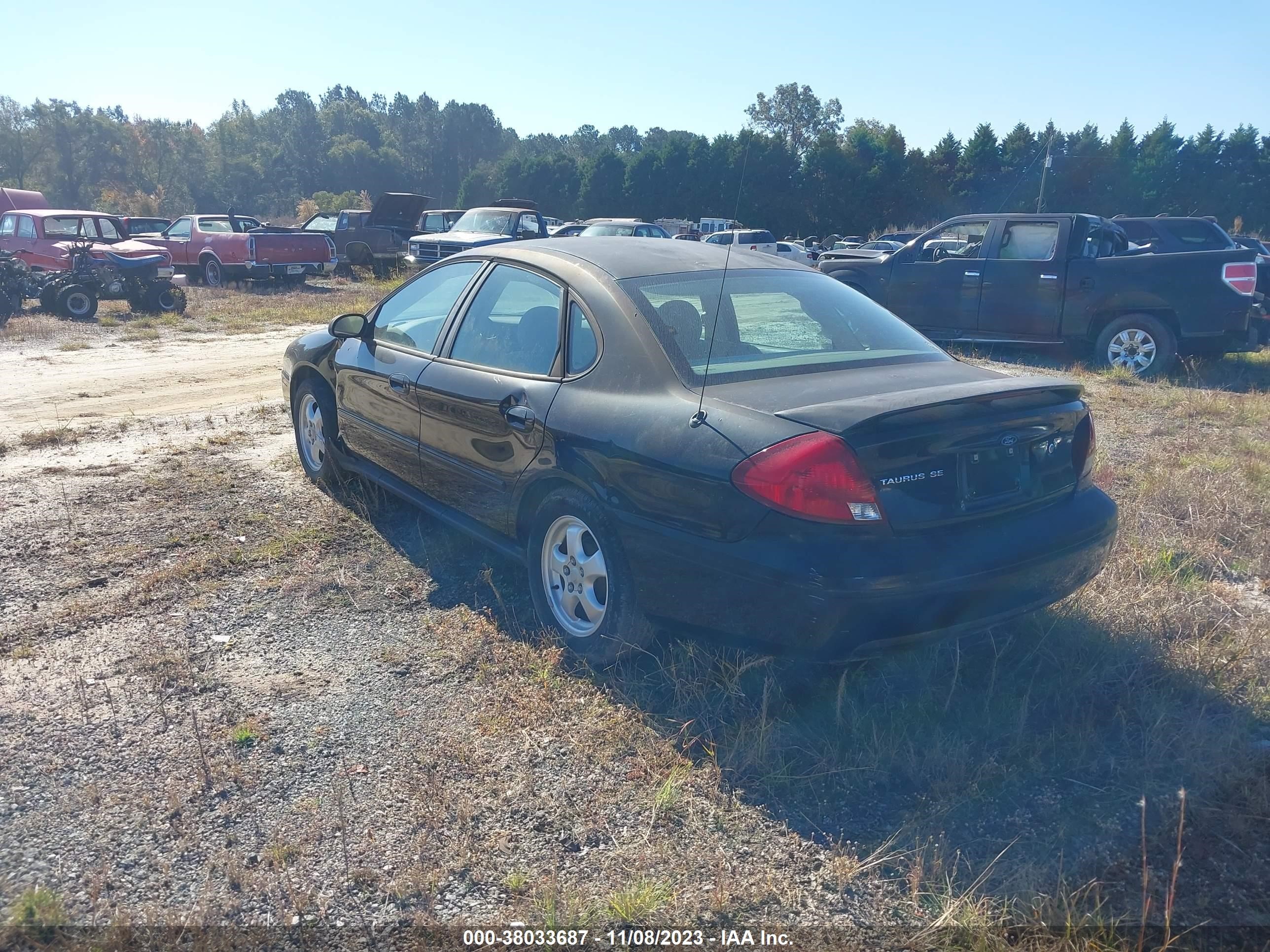 Photo 2 VIN: 1FAFP53245A271604 - FORD TAURUS 