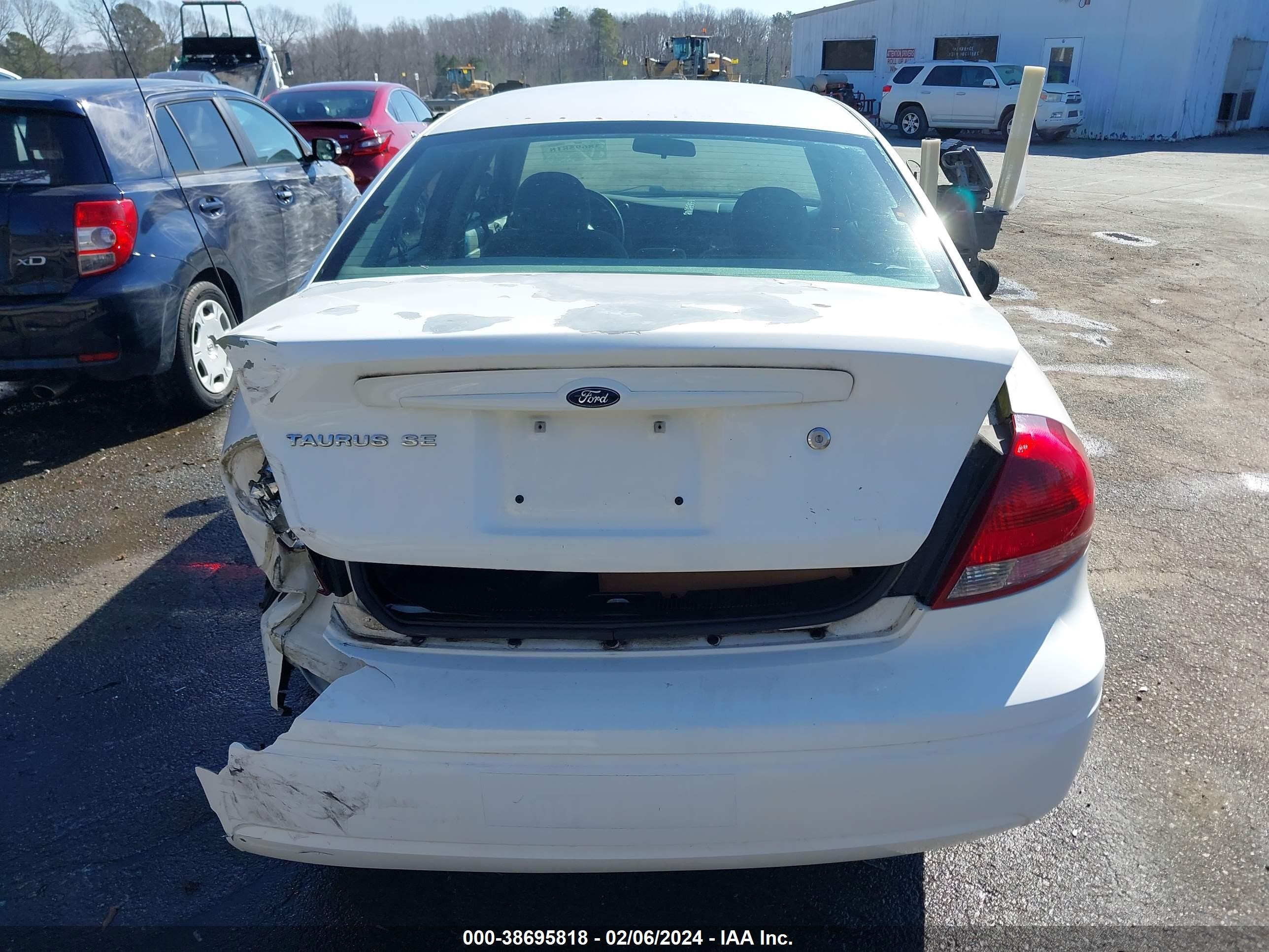 Photo 15 VIN: 1FAFP53276A252790 - FORD TAURUS 