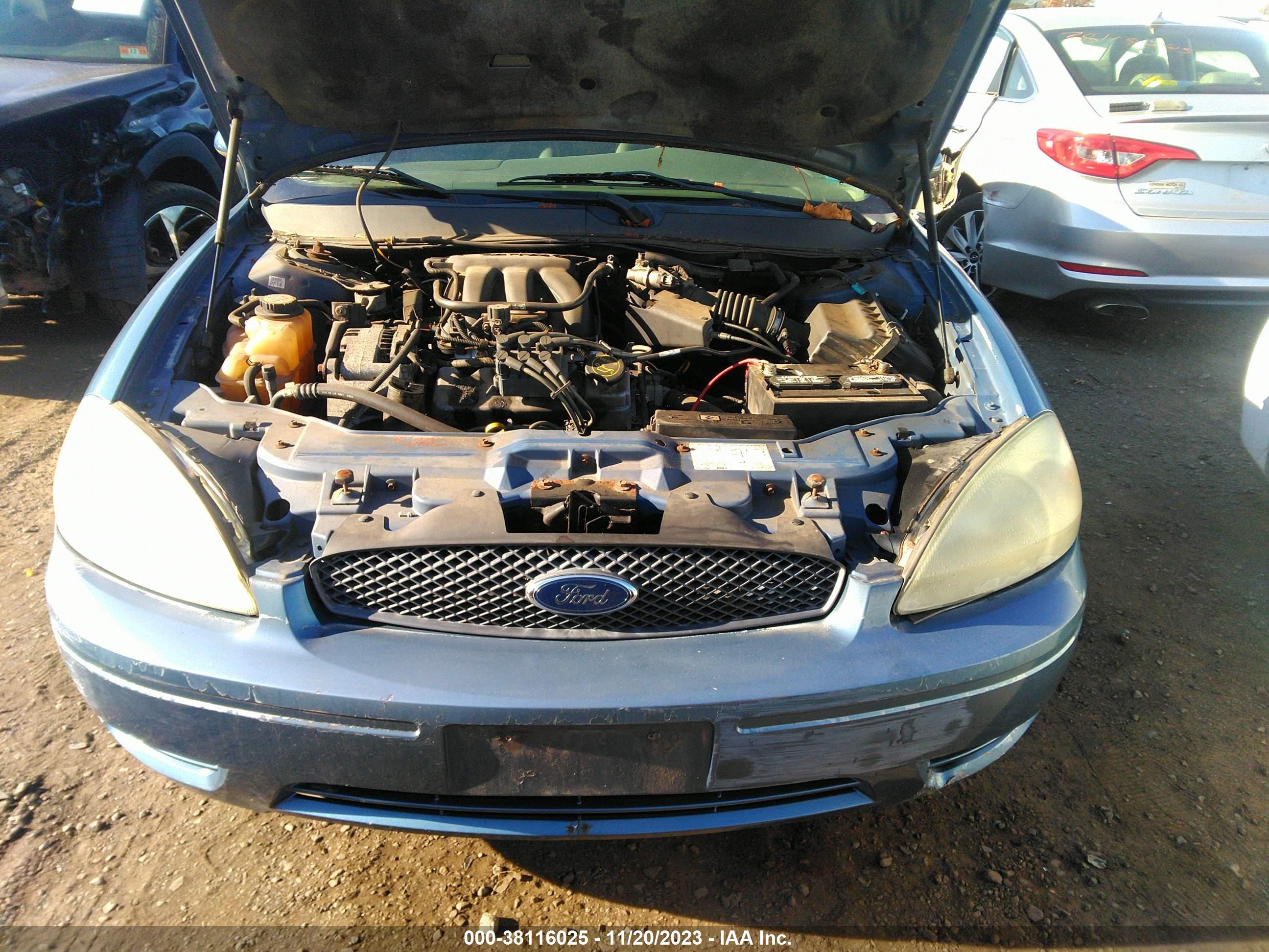 Photo 9 VIN: 1FAFP53U04A144252 - FORD TAURUS 