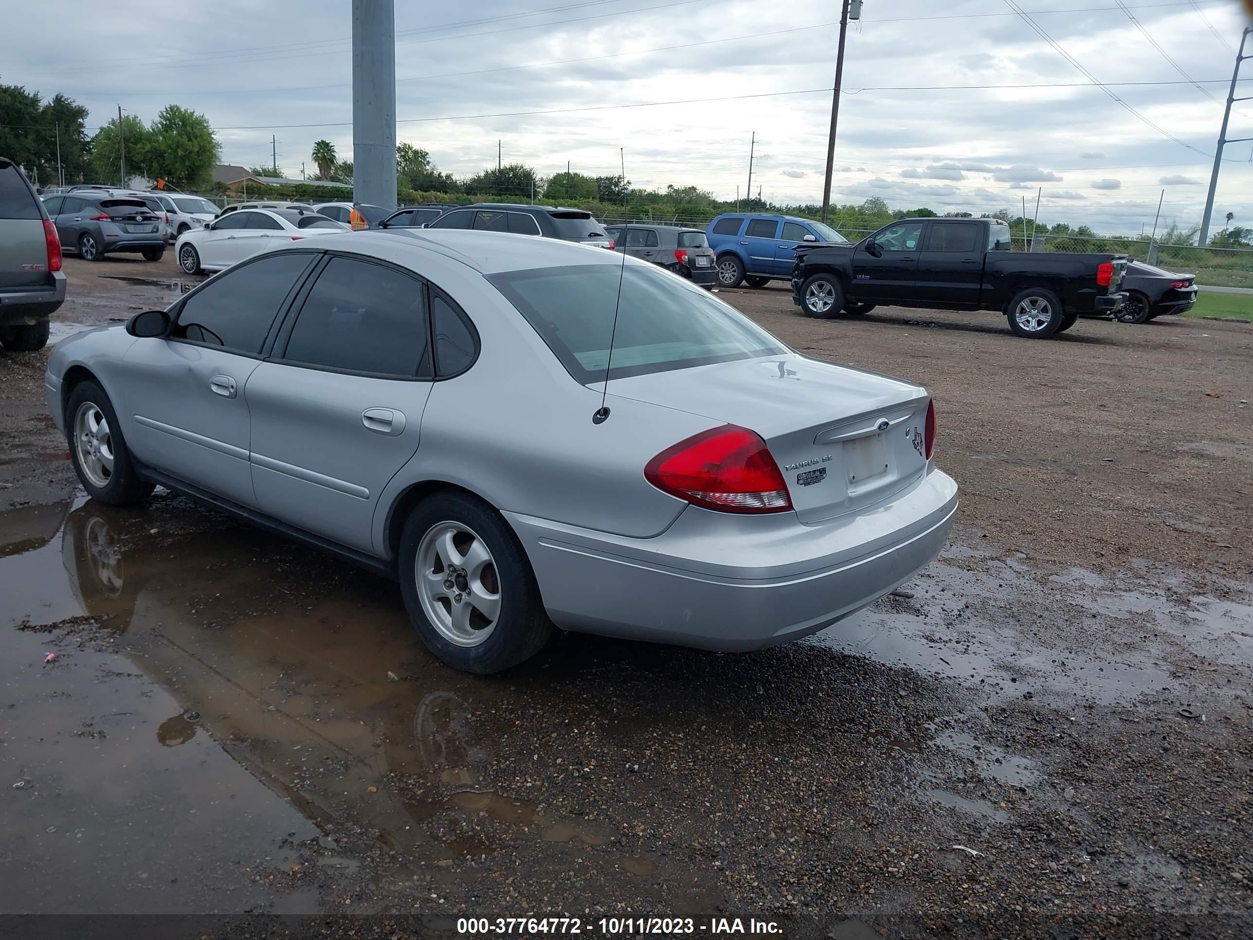 Photo 2 VIN: 1FAFP53U16A183113 - FORD TAURUS 