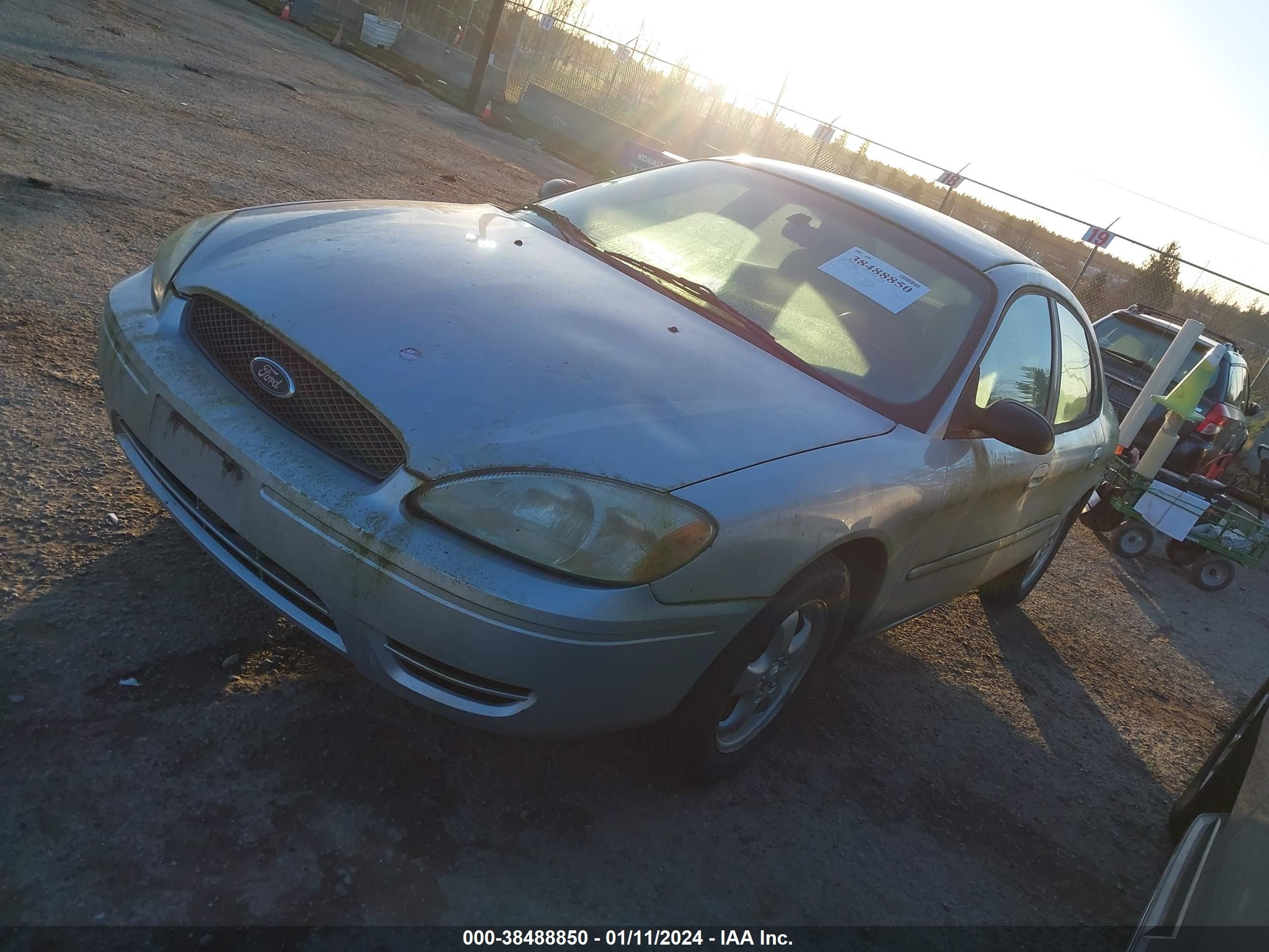 Photo 1 VIN: 1FAFP53U16A183550 - FORD TAURUS 