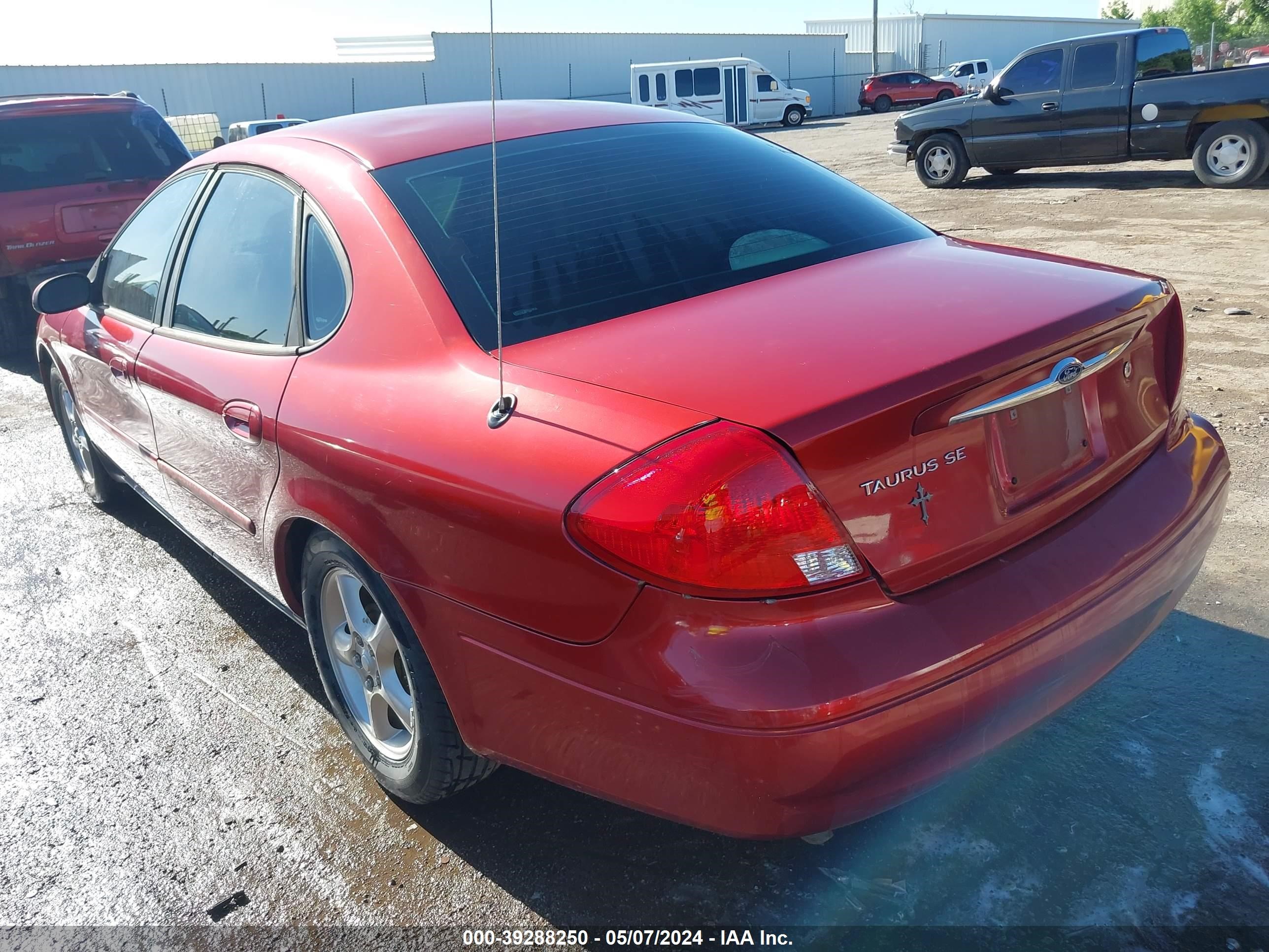 Photo 2 VIN: 1FAFP53U21A121891 - FORD TAURUS 