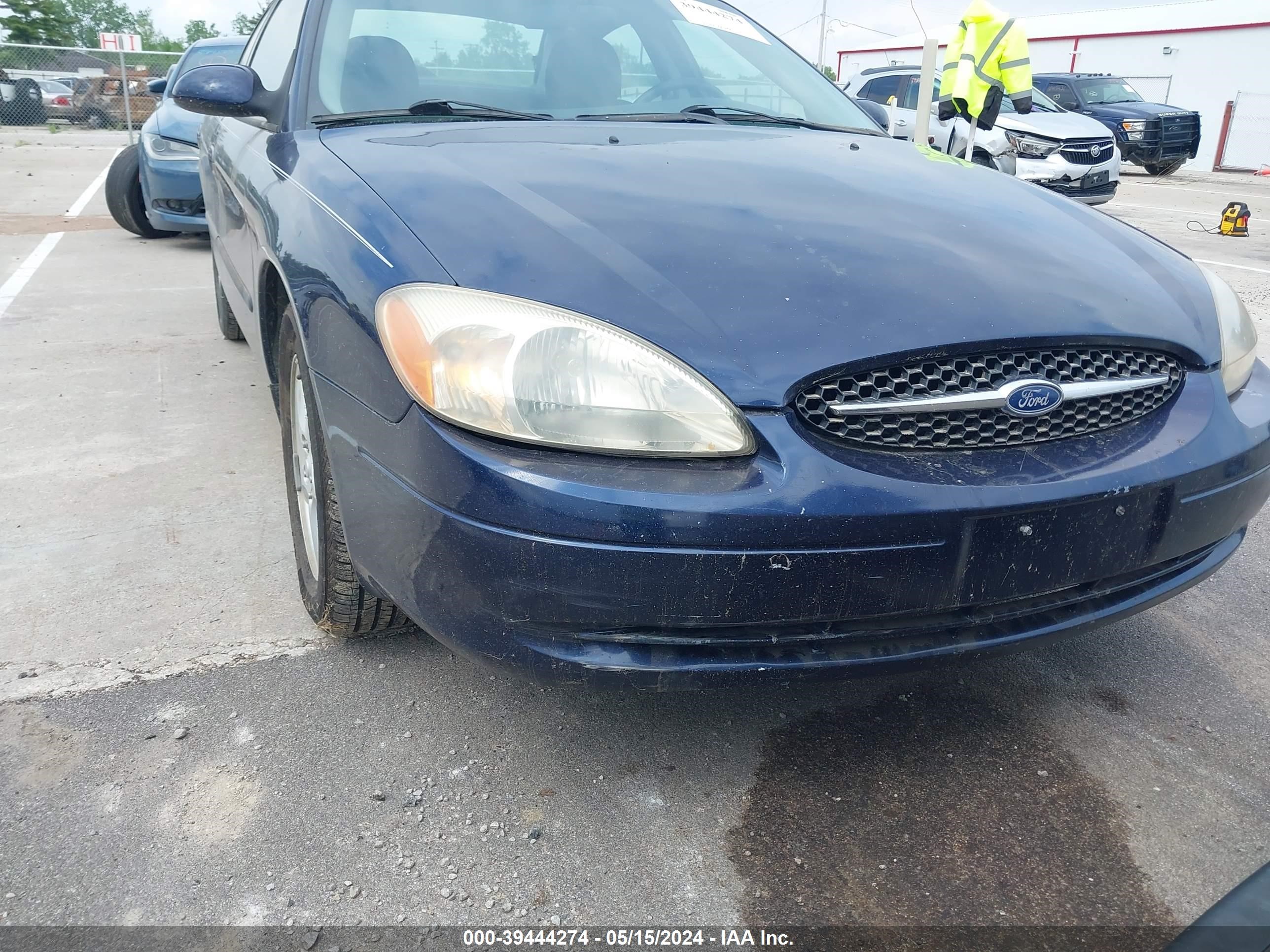 Photo 5 VIN: 1FAFP53U31G139605 - FORD TAURUS 