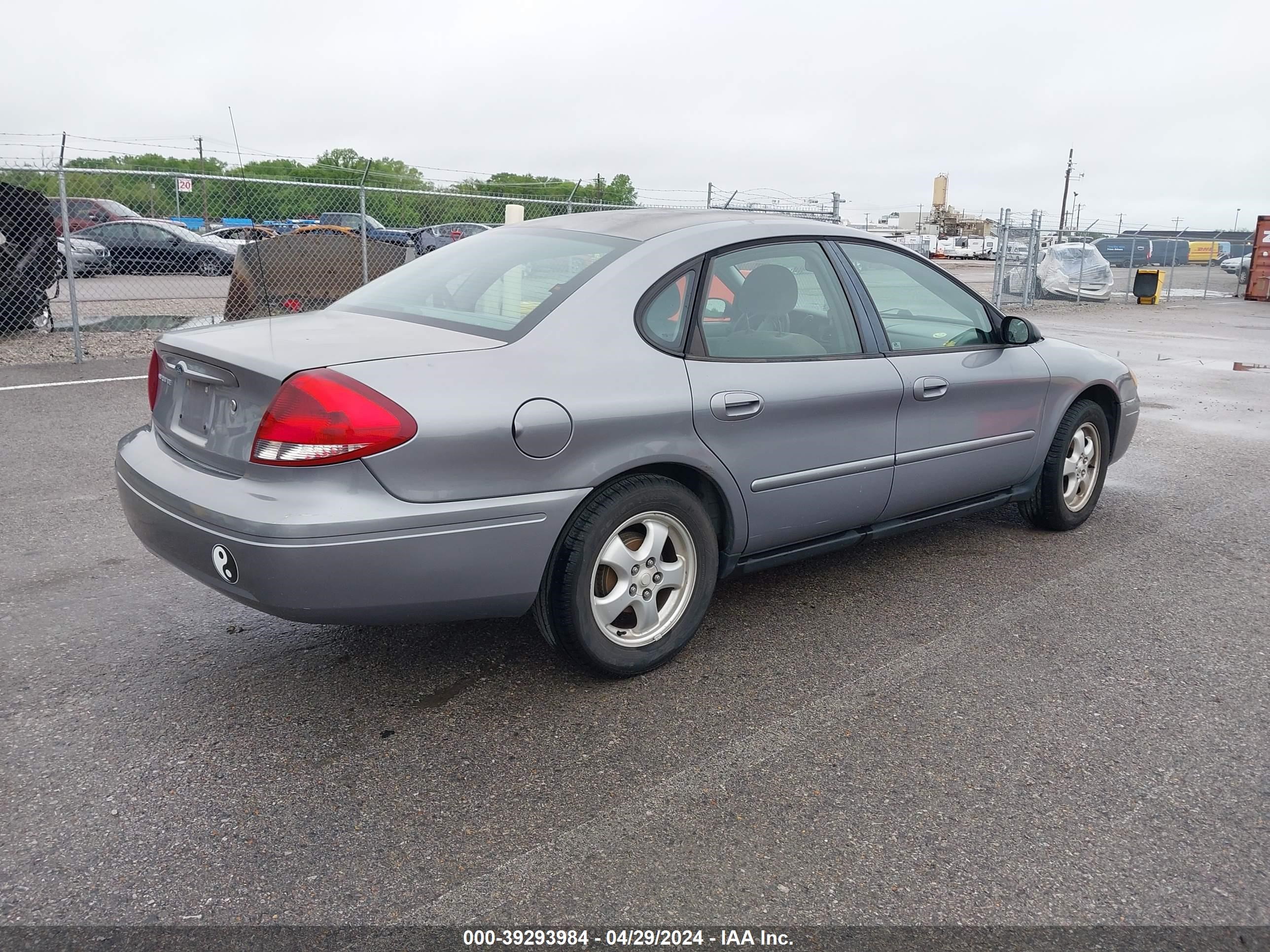 Photo 3 VIN: 1FAFP53U36A134995 - FORD TAURUS 