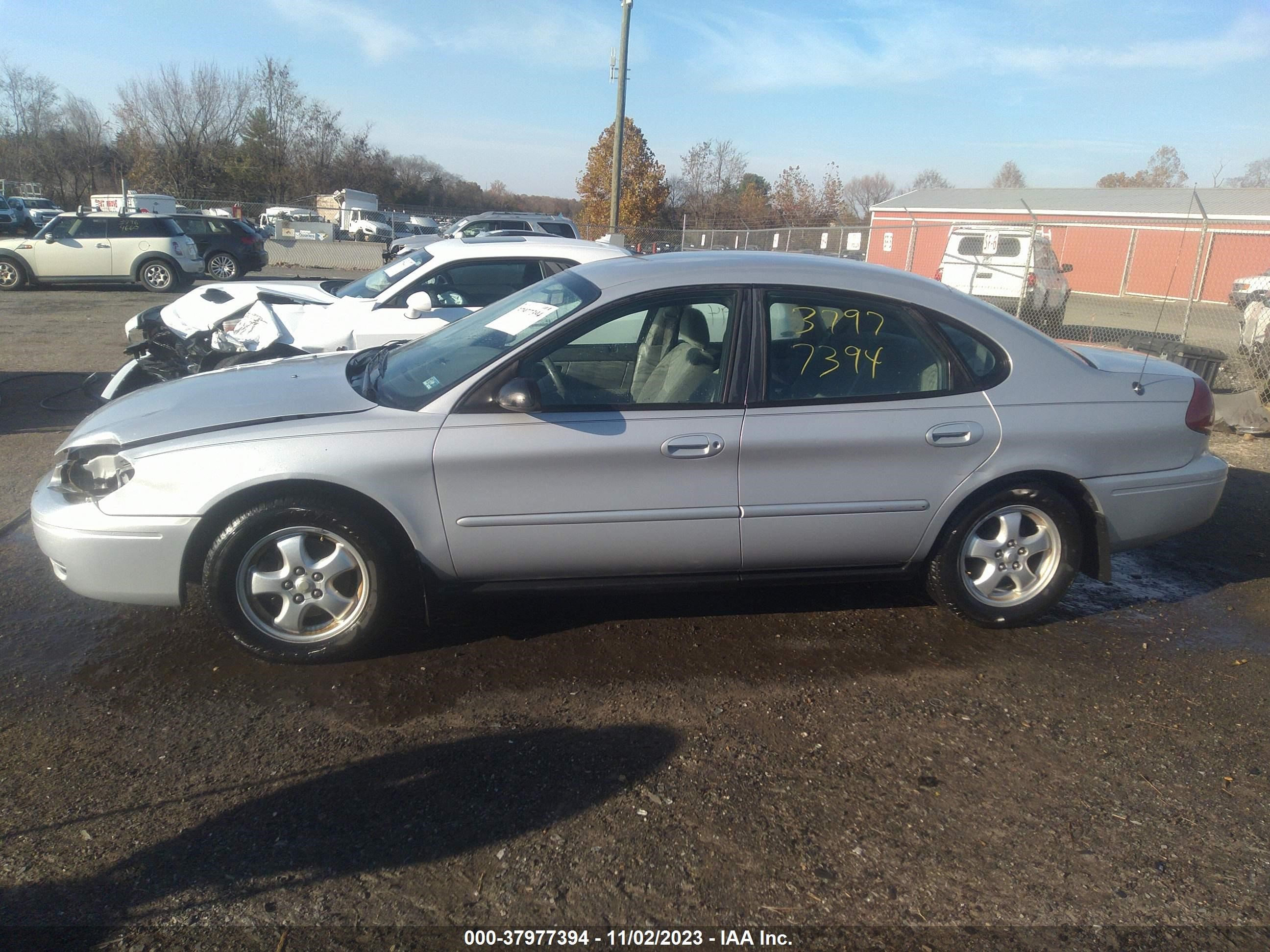 Photo 13 VIN: 1FAFP53U36A261942 - FORD TAURUS 