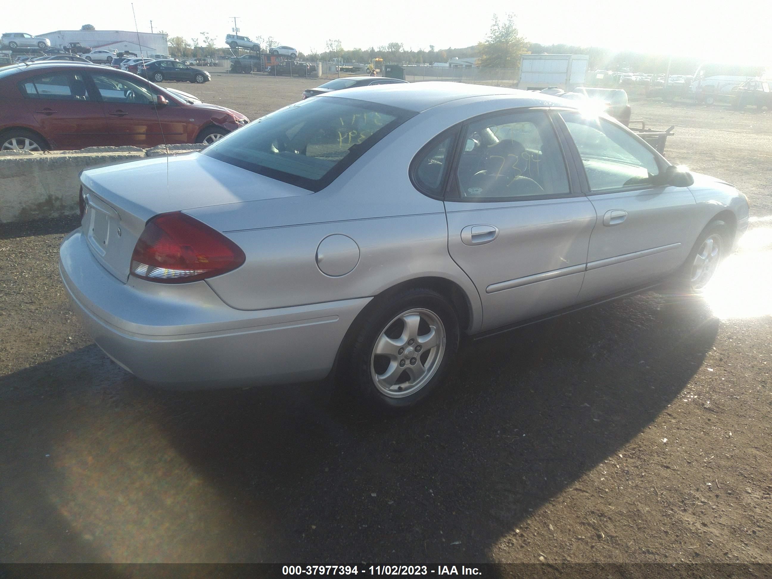 Photo 3 VIN: 1FAFP53U36A261942 - FORD TAURUS 