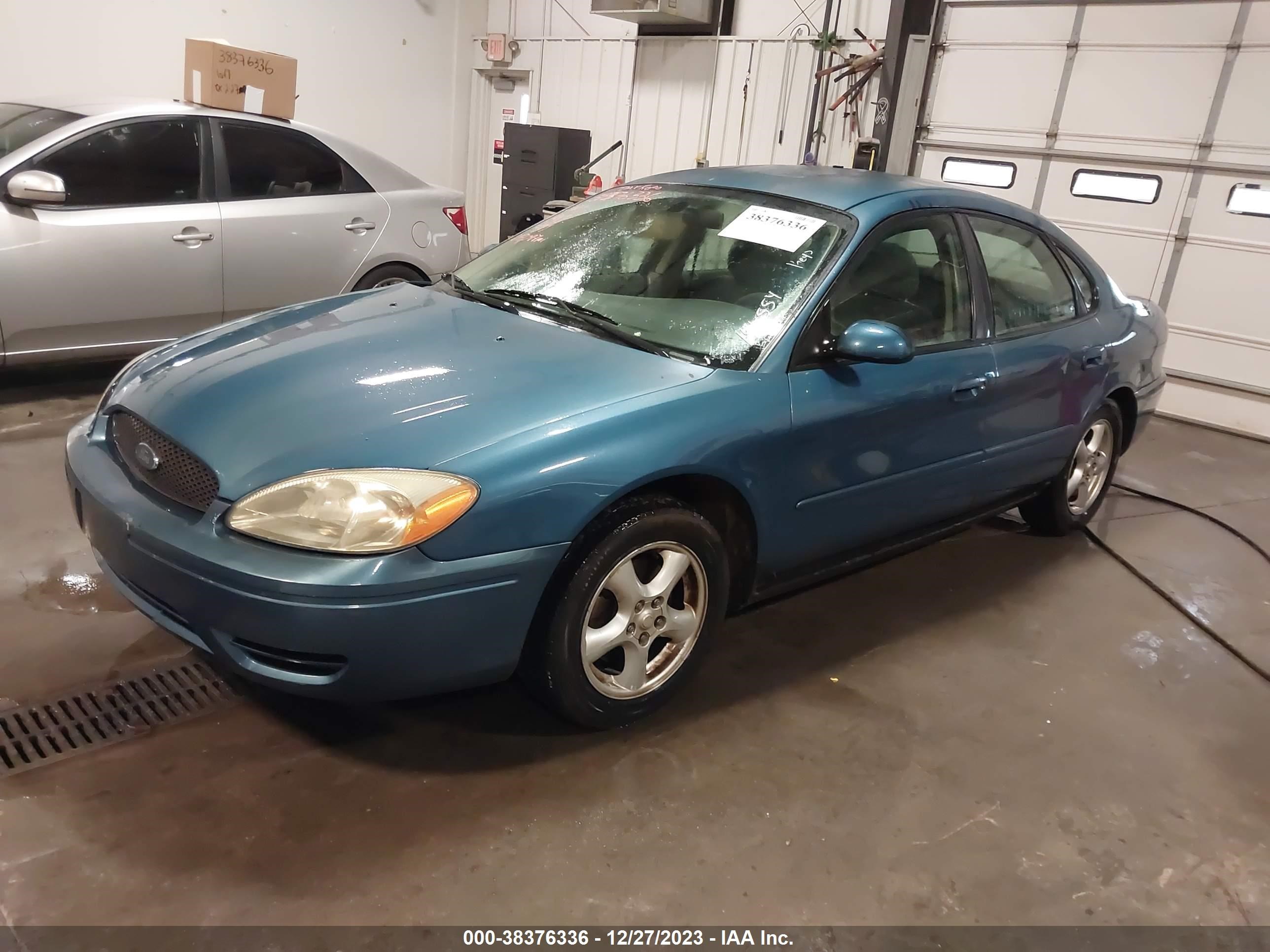 Photo 1 VIN: 1FAFP53U44A146554 - FORD TAURUS 