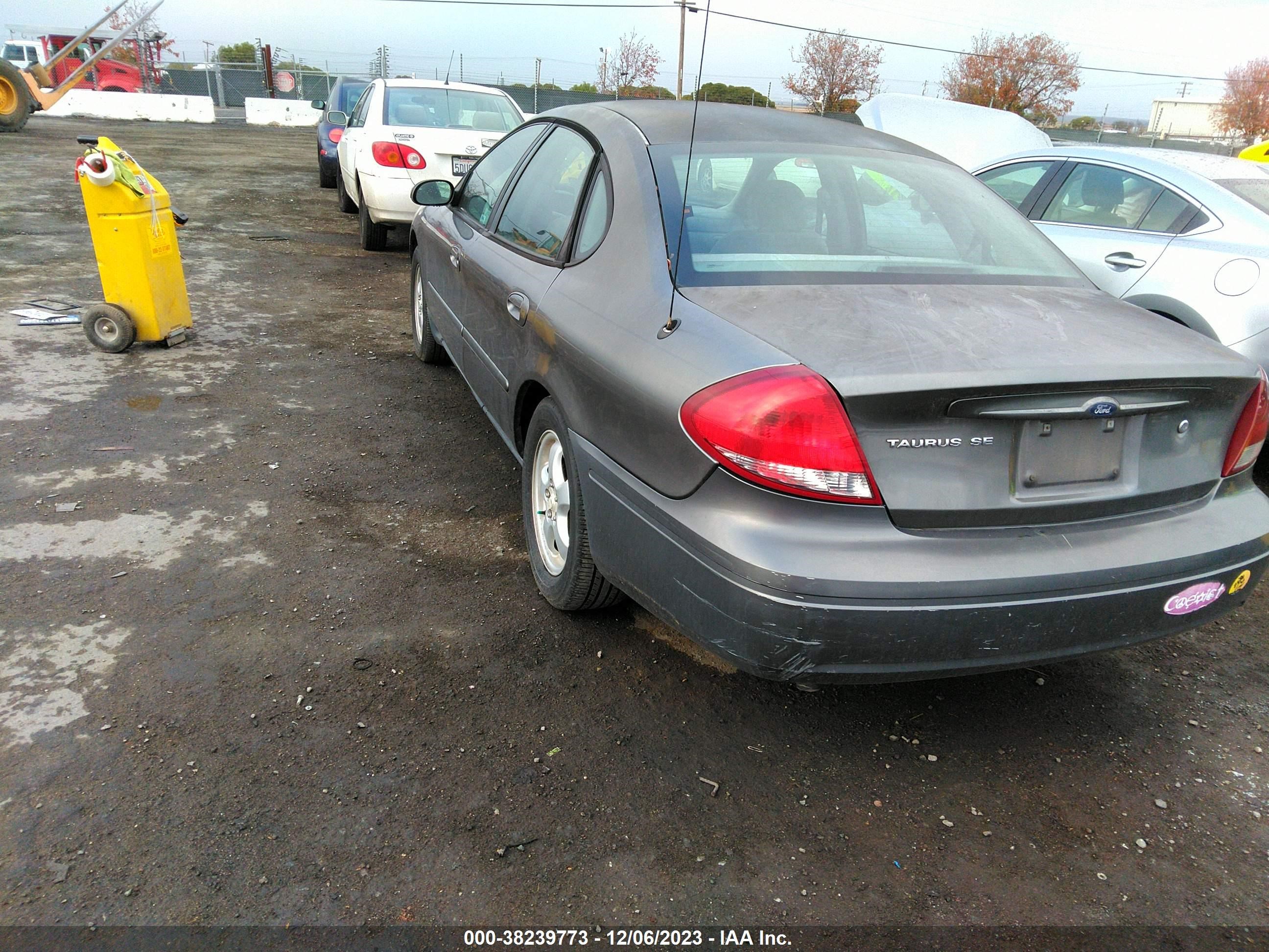 Photo 2 VIN: 1FAFP53U45A281969 - FORD TAURUS 