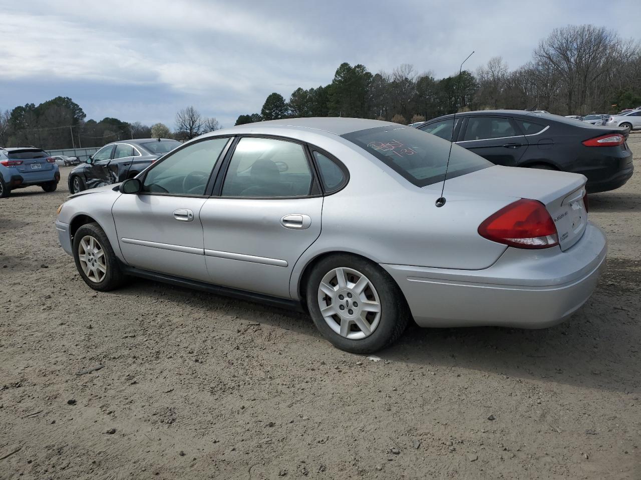 Photo 1 VIN: 1FAFP53U47A187318 - FORD TAURUS 