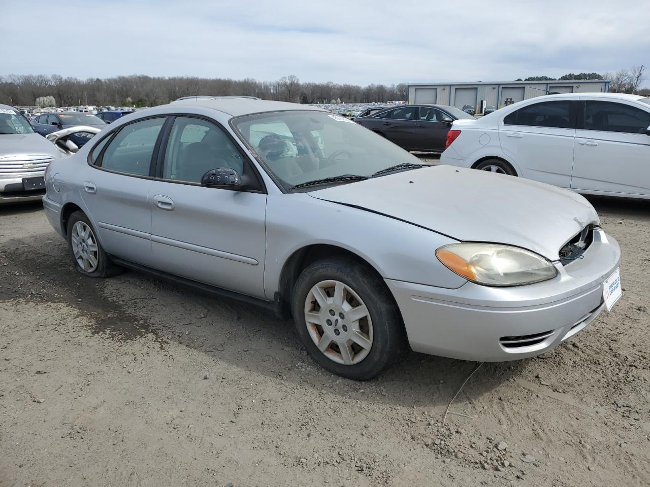 Photo 3 VIN: 1FAFP53U47A187318 - FORD TAURUS 