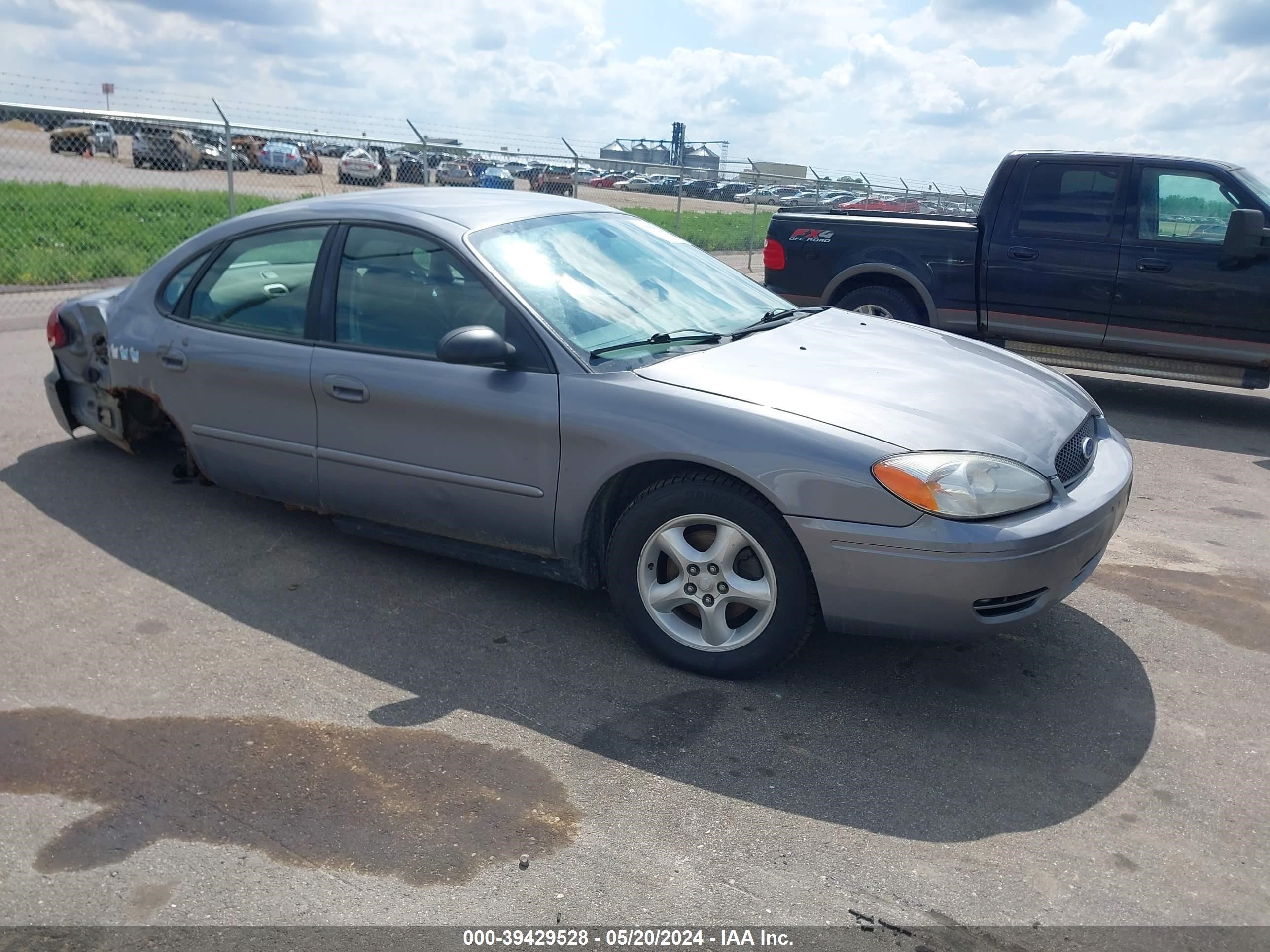 Photo 0 VIN: 1FAFP53U47A206742 - FORD TAURUS 