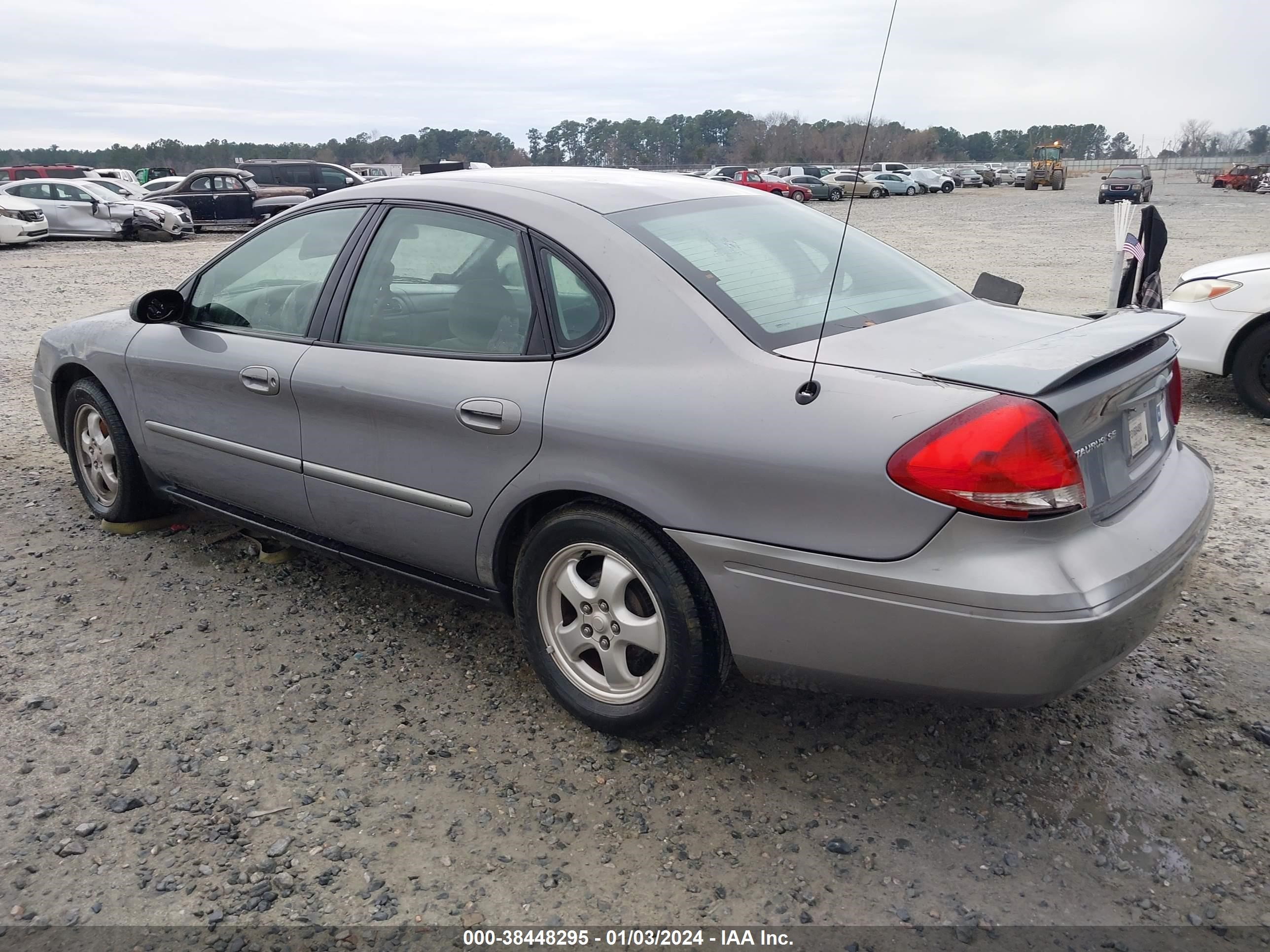 Photo 2 VIN: 1FAFP53U56A229204 - FORD TAURUS 