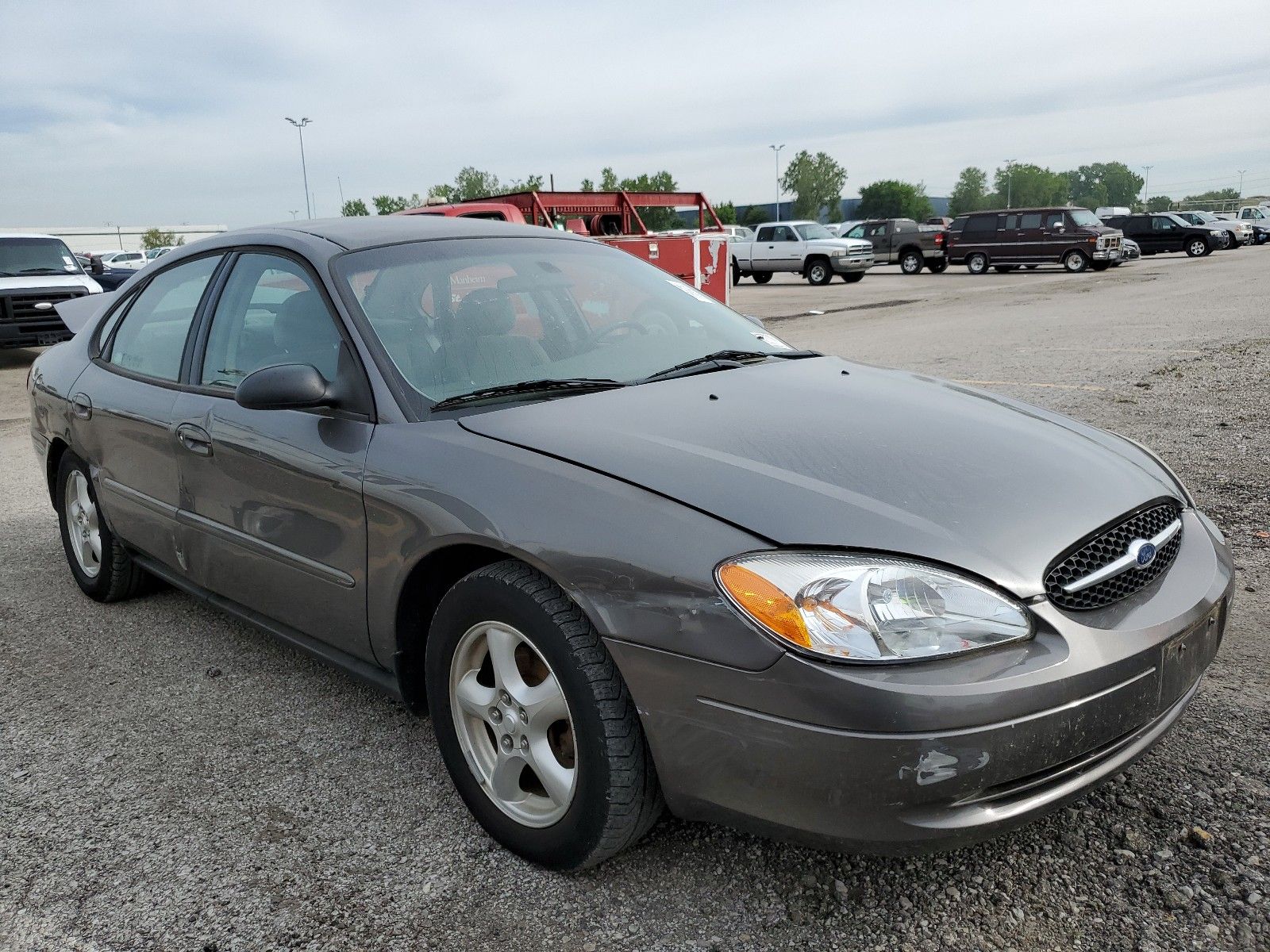 Photo 2 VIN: 1FAFP53U62A126030 - FORD TAURUS 