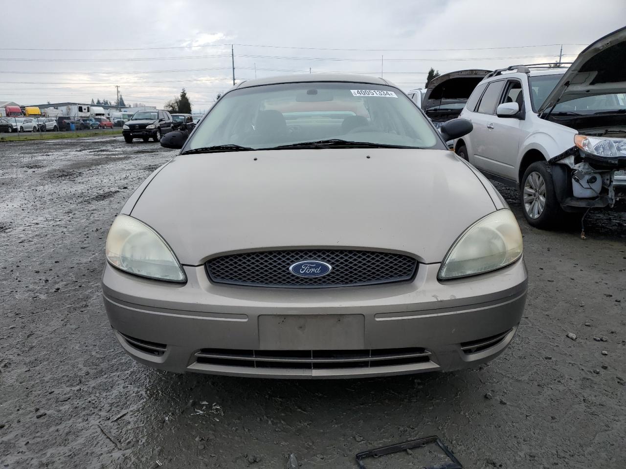 Photo 4 VIN: 1FAFP53U65A220560 - FORD TAURUS 