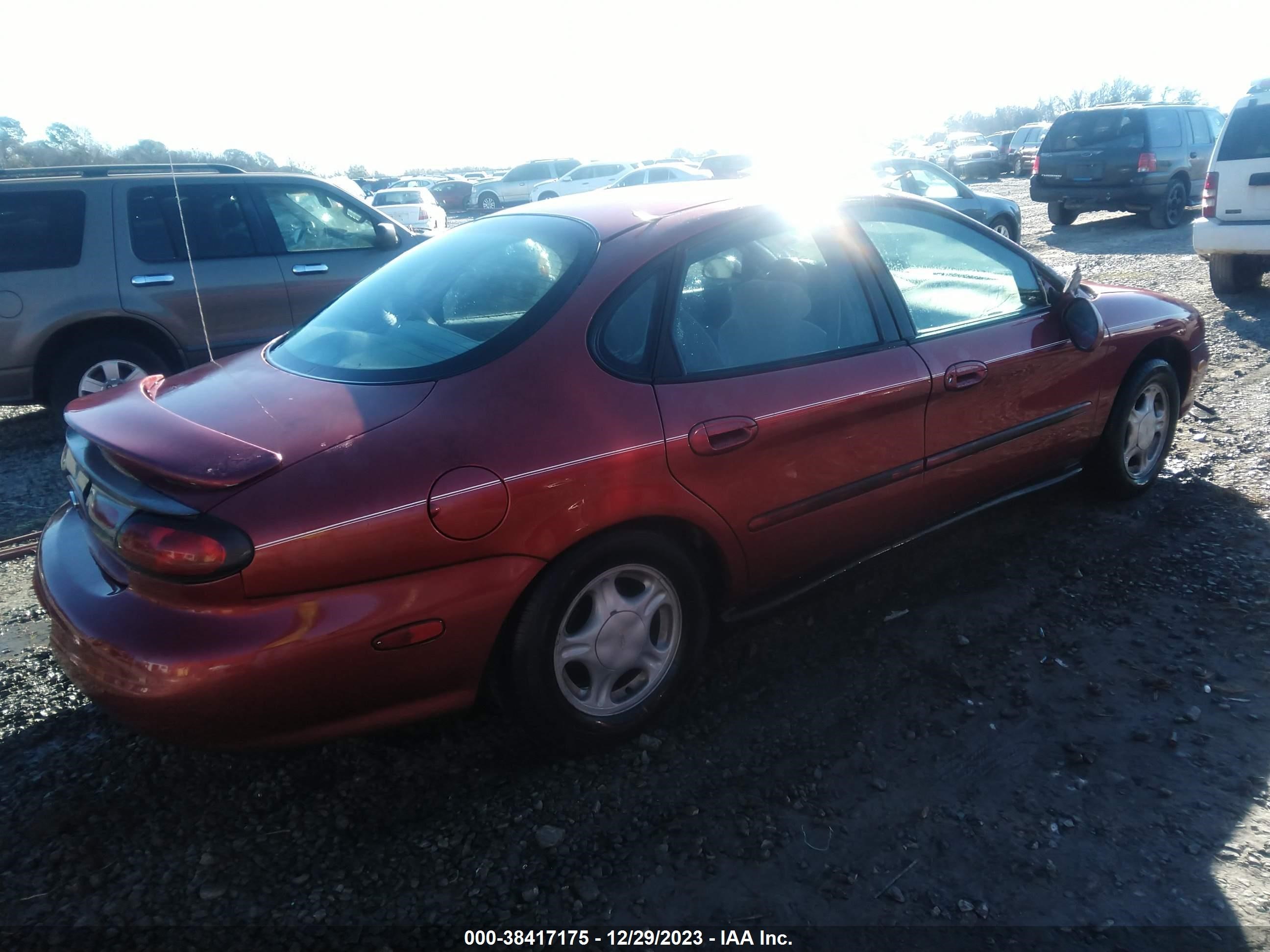 Photo 3 VIN: 1FAFP53U6XA136855 - FORD TAURUS 