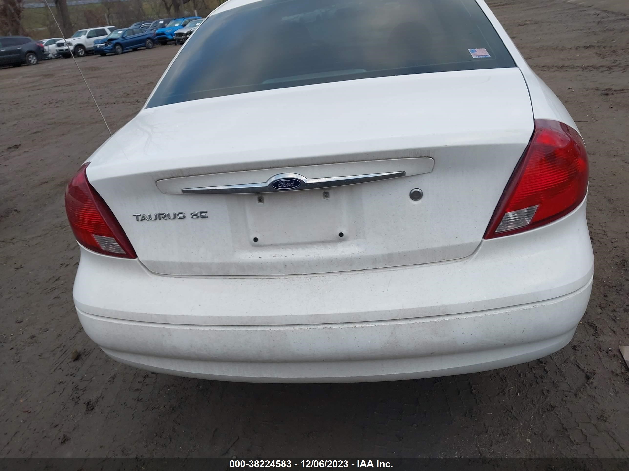 Photo 15 VIN: 1FAFP53U72A113609 - FORD TAURUS 