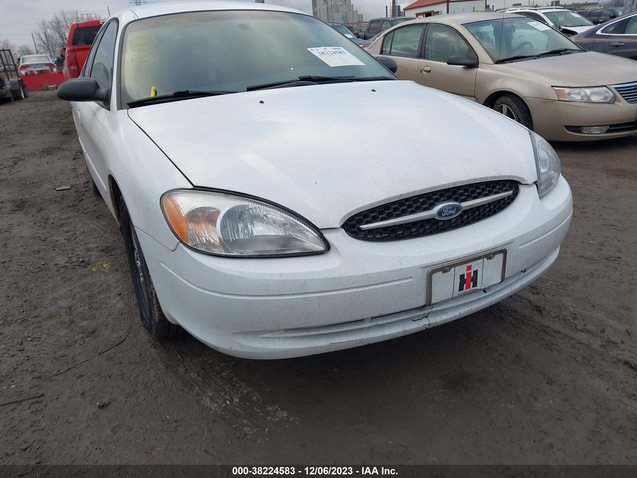 Photo 5 VIN: 1FAFP53U72A113609 - FORD TAURUS 