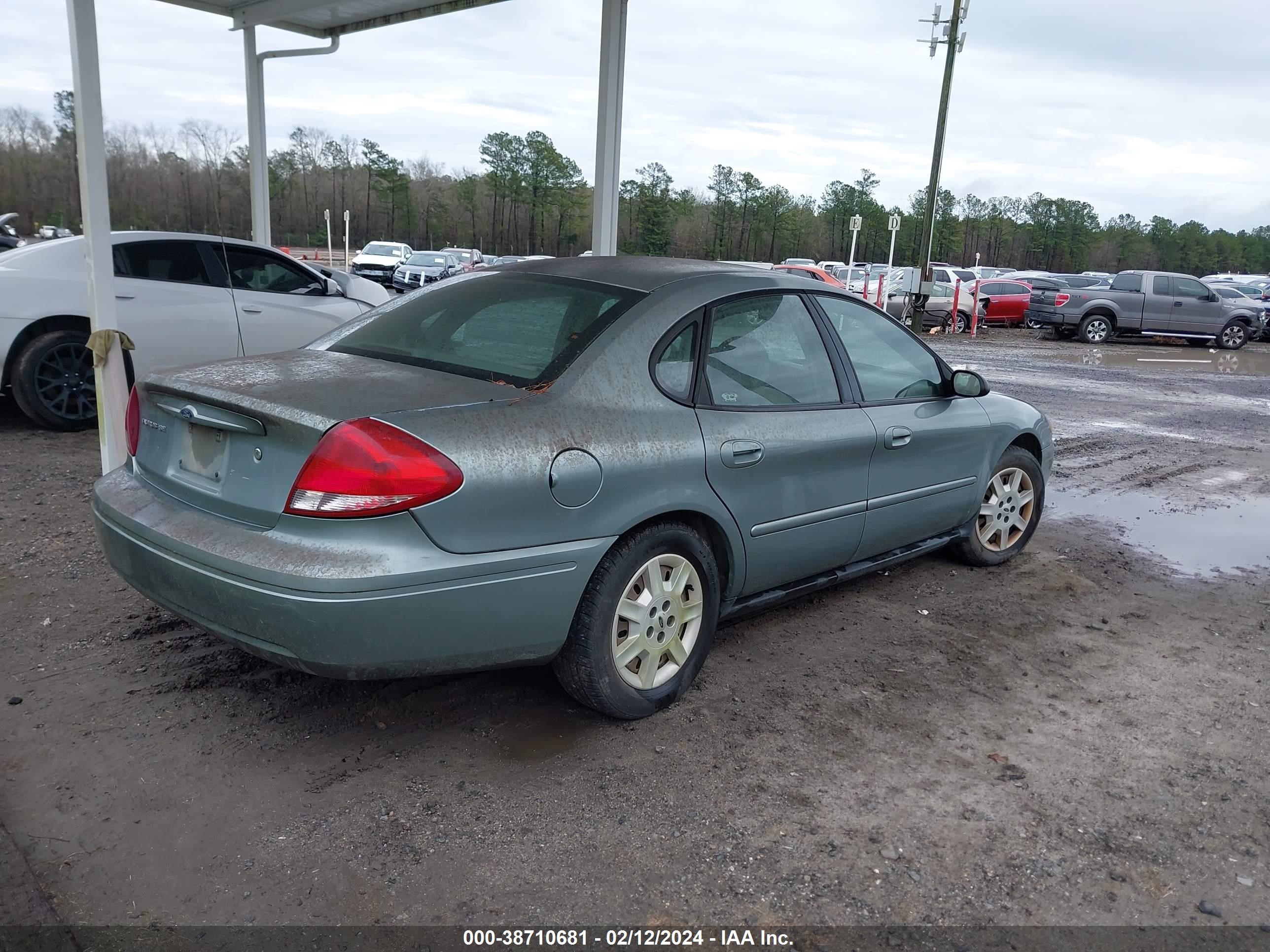 Photo 3 VIN: 1FAFP53U75A273025 - FORD TAURUS 