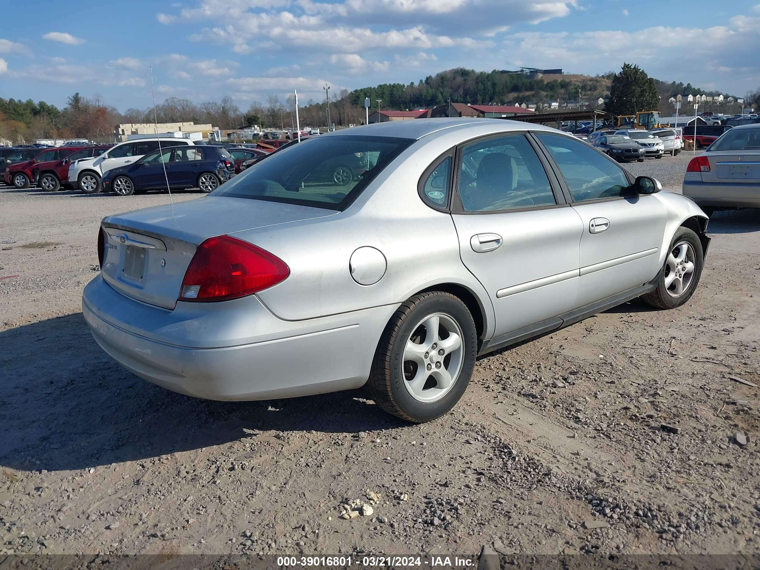 Photo 3 VIN: 1FAFP53U81G219868 - FORD TAURUS 