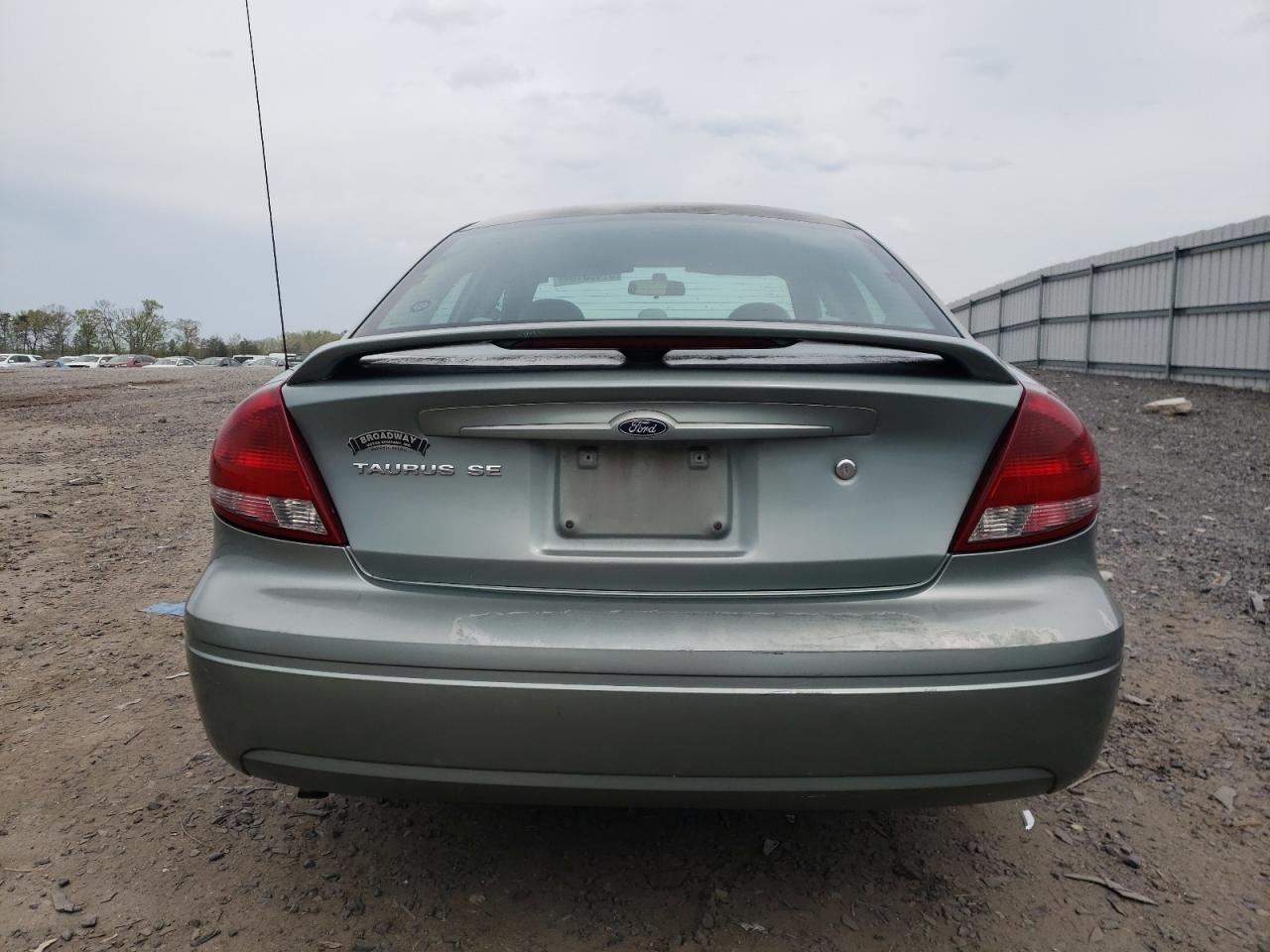 Photo 5 VIN: 1FAFP53U85A308820 - FORD TAURUS 