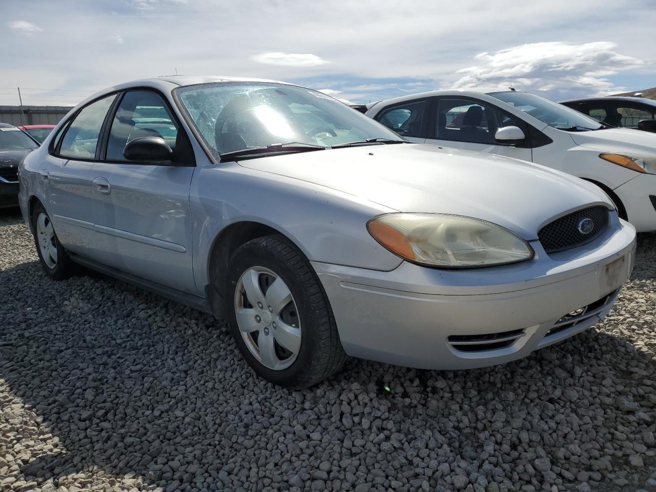 Photo 3 VIN: 1FAFP53U87A130443 - FORD TAURUS 